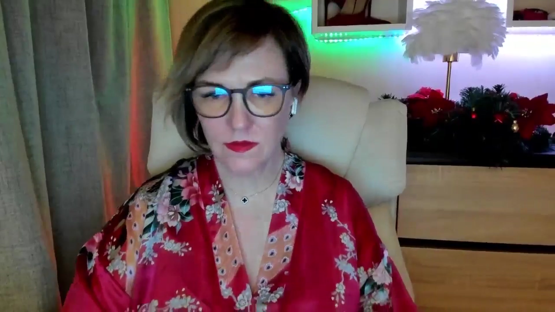Gallery image thumbnail from EroticFELIZIA's myfreecams stream on, 01/11/2026, 19:07 image 19 of 20