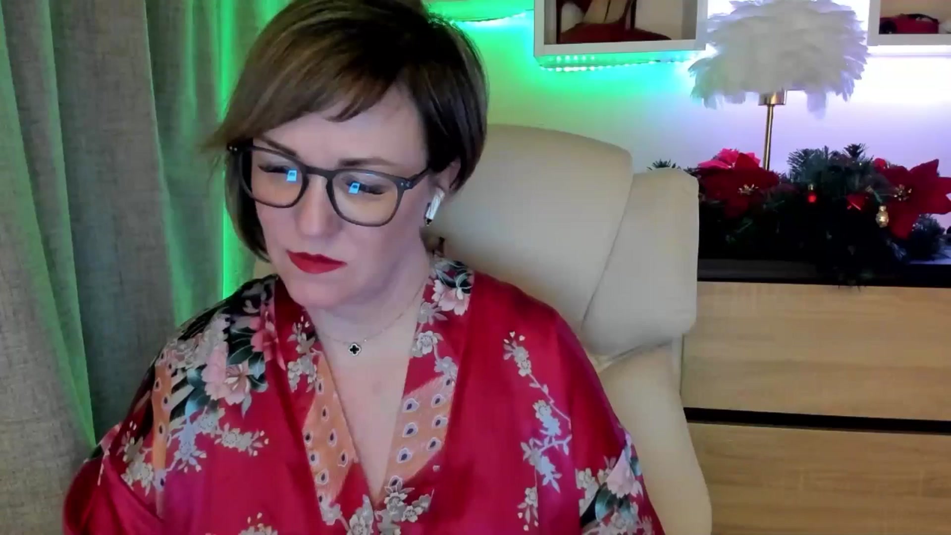Gallery image thumbnail from EroticFELIZIA's myfreecams stream on, 01/11/2026, 19:07 image 14 of 20