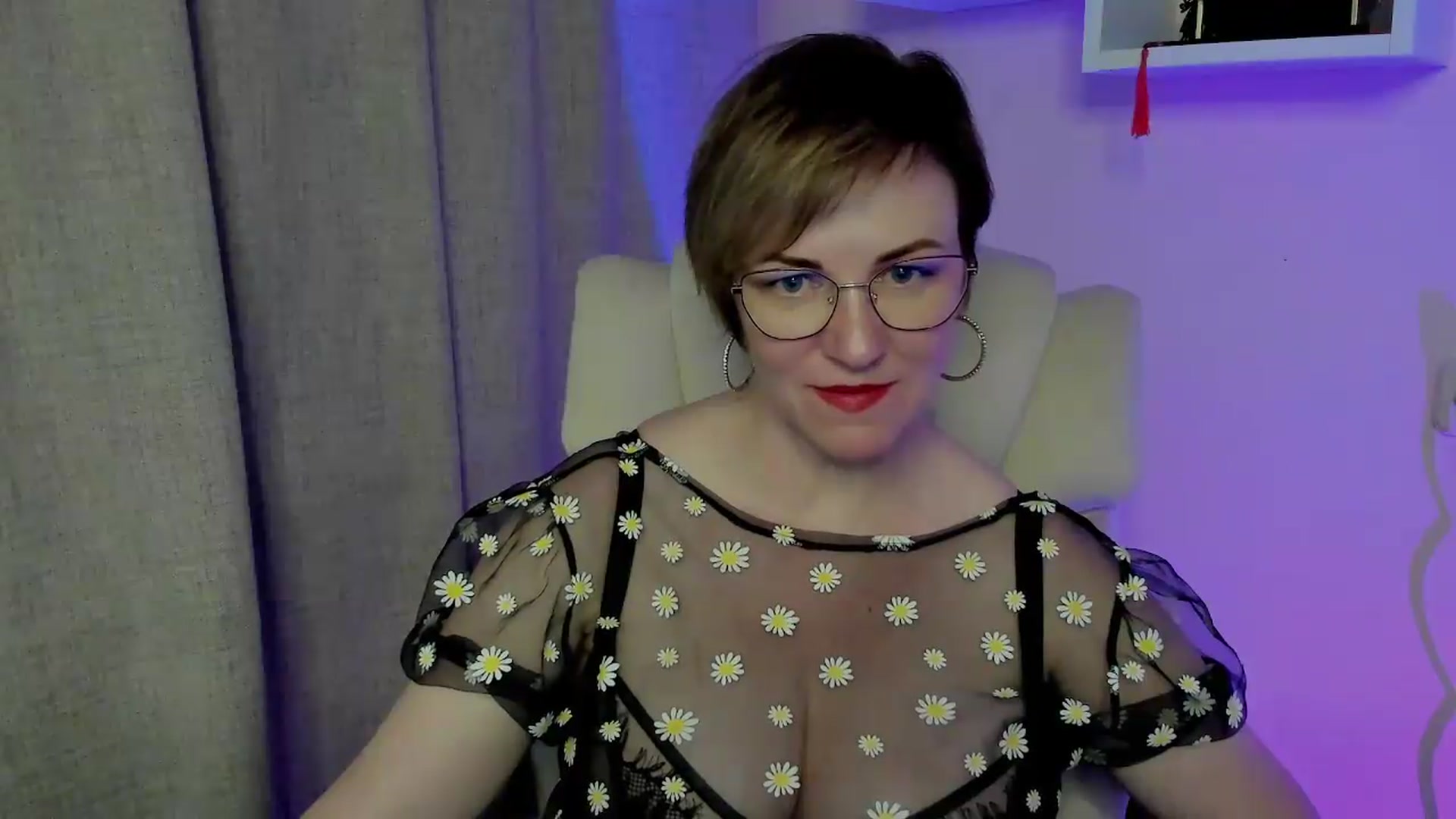 Gallery image thumbnail from EroticFELIZIA's myfreecams stream on, 06/07/2026, 10:22 image 3 of 20