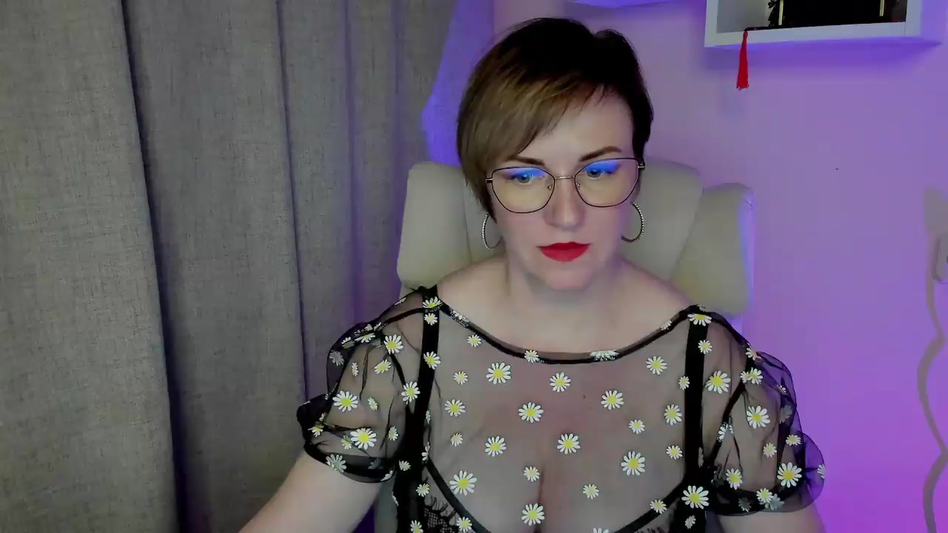 Gallery image thumbnail from EroticFELIZIA's myfreecams stream on, 06/07/2026, 10:22 image 10 of 20