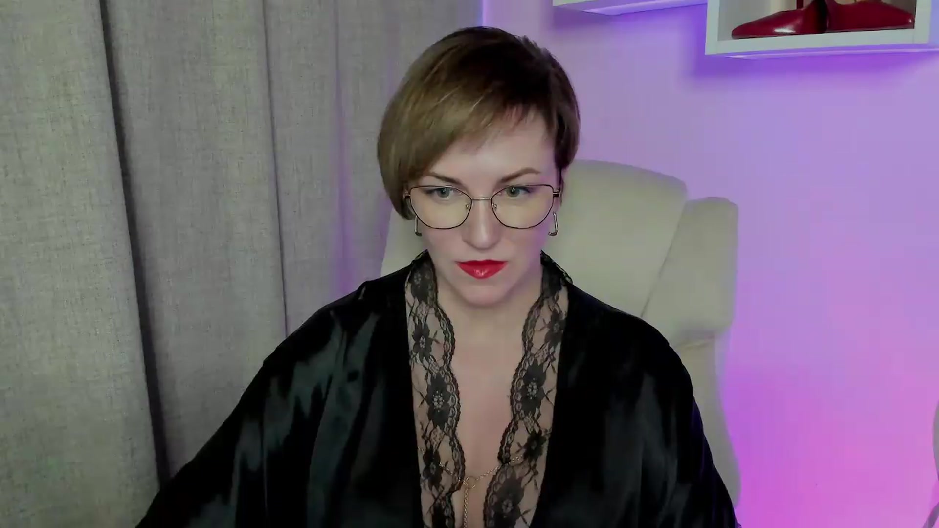Gallery image thumbnail from EroticFELIZIA's myfreecams stream on, 06/14/2026, 09:57 image 17 of 20