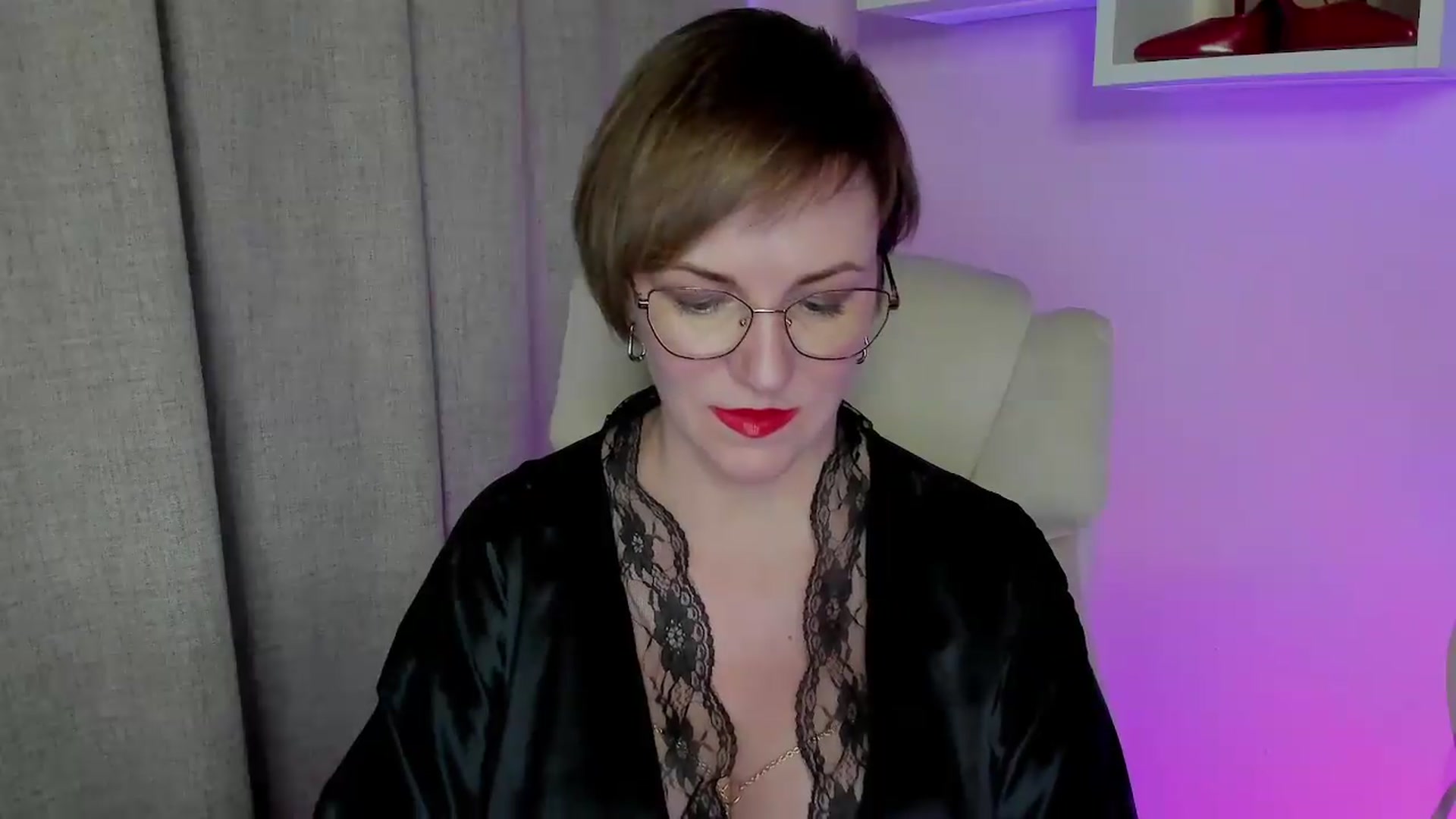 Gallery image thumbnail from EroticFELIZIA's myfreecams stream on, 06/14/2026, 09:57 image 8 of 20