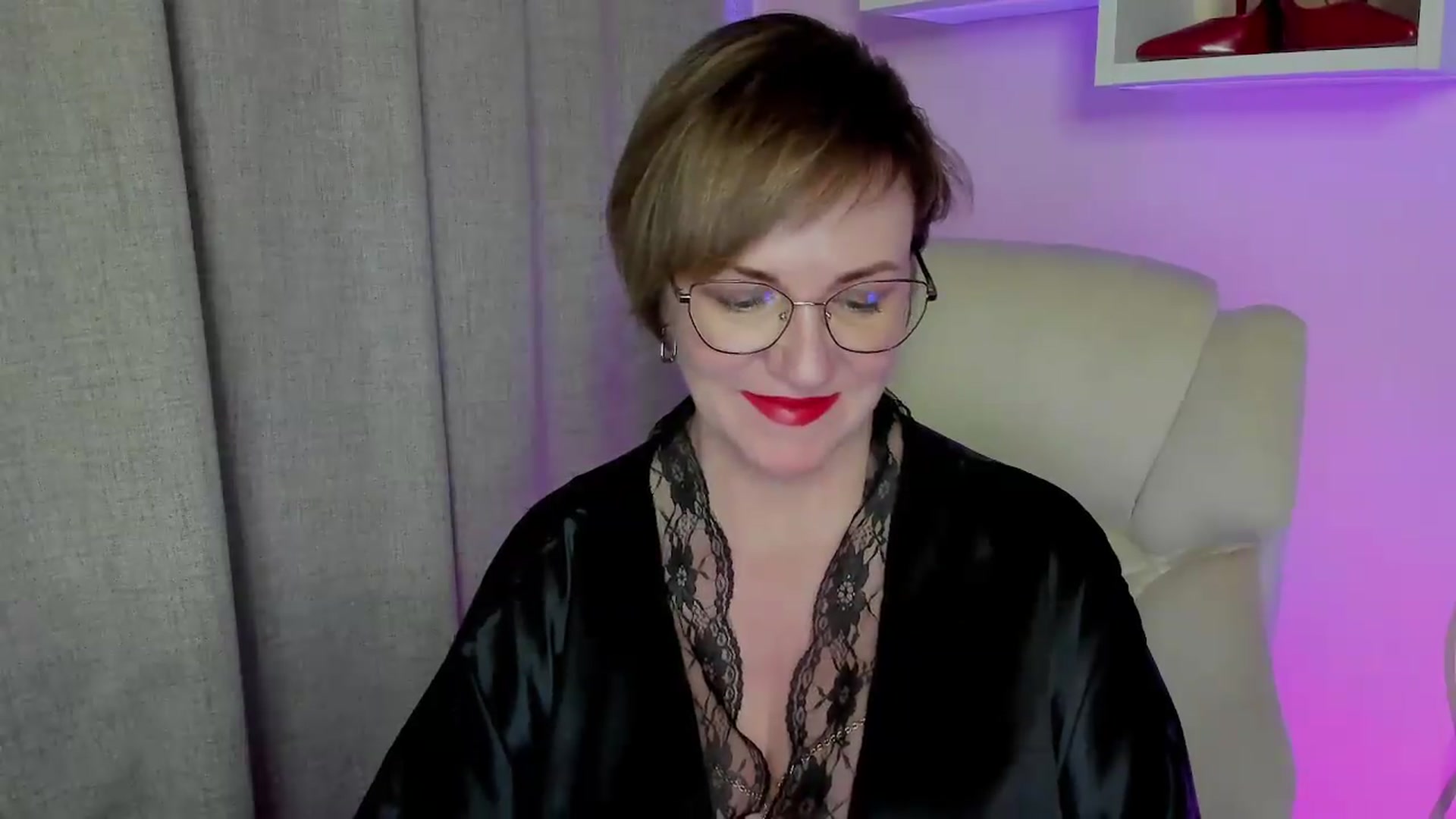 Gallery image thumbnail from EroticFELIZIA's myfreecams stream on, 06/14/2026, 12:30 image 6 of 20