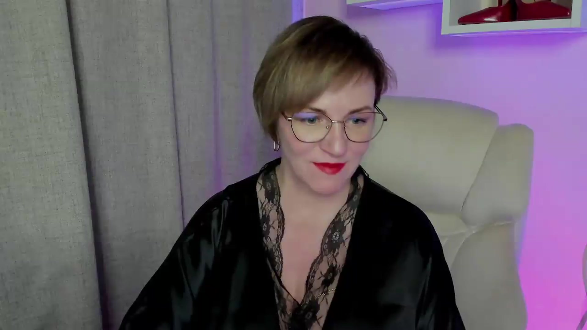 Gallery image thumbnail from EroticFELIZIA's myfreecams stream on, 06/14/2026, 12:30 image 3 of 20
