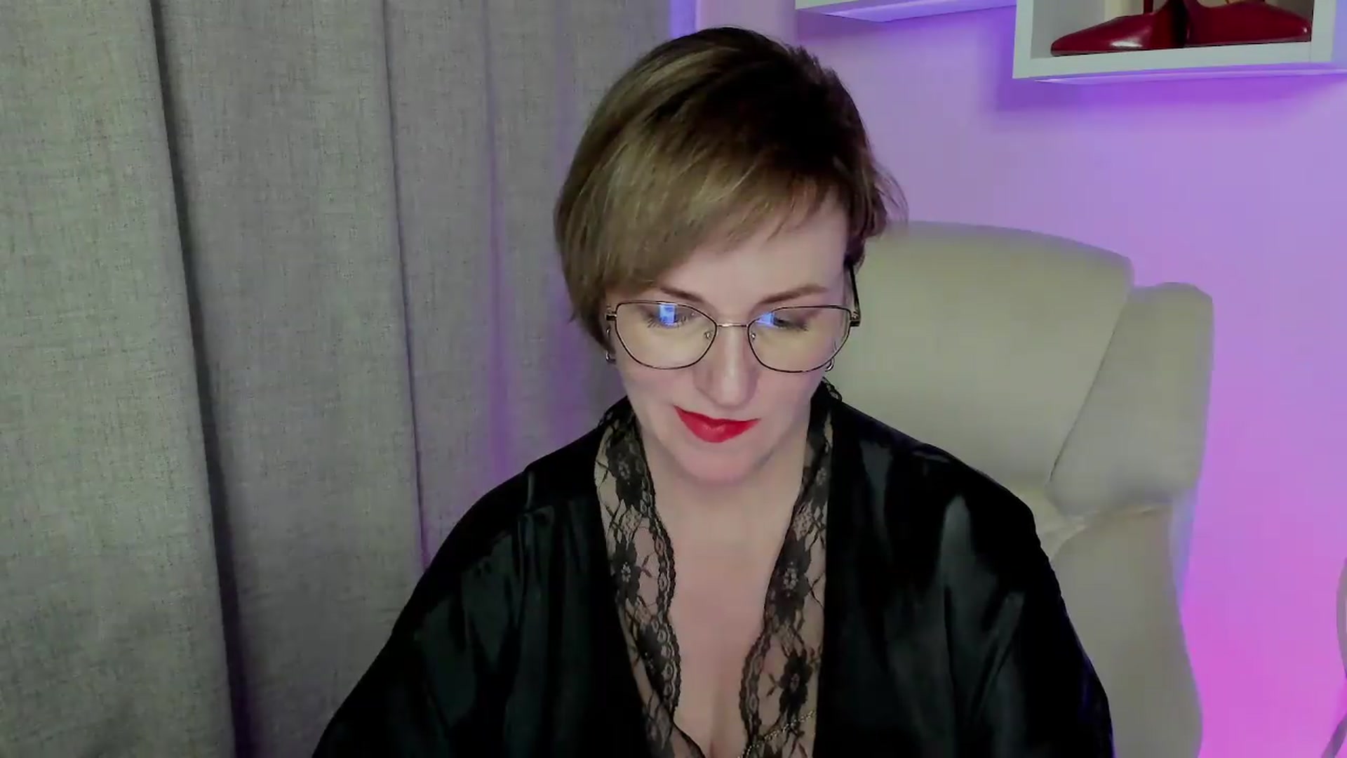 Gallery image thumbnail from EroticFELIZIA's myfreecams stream on, 06/14/2026, 12:30 image 5 of 20