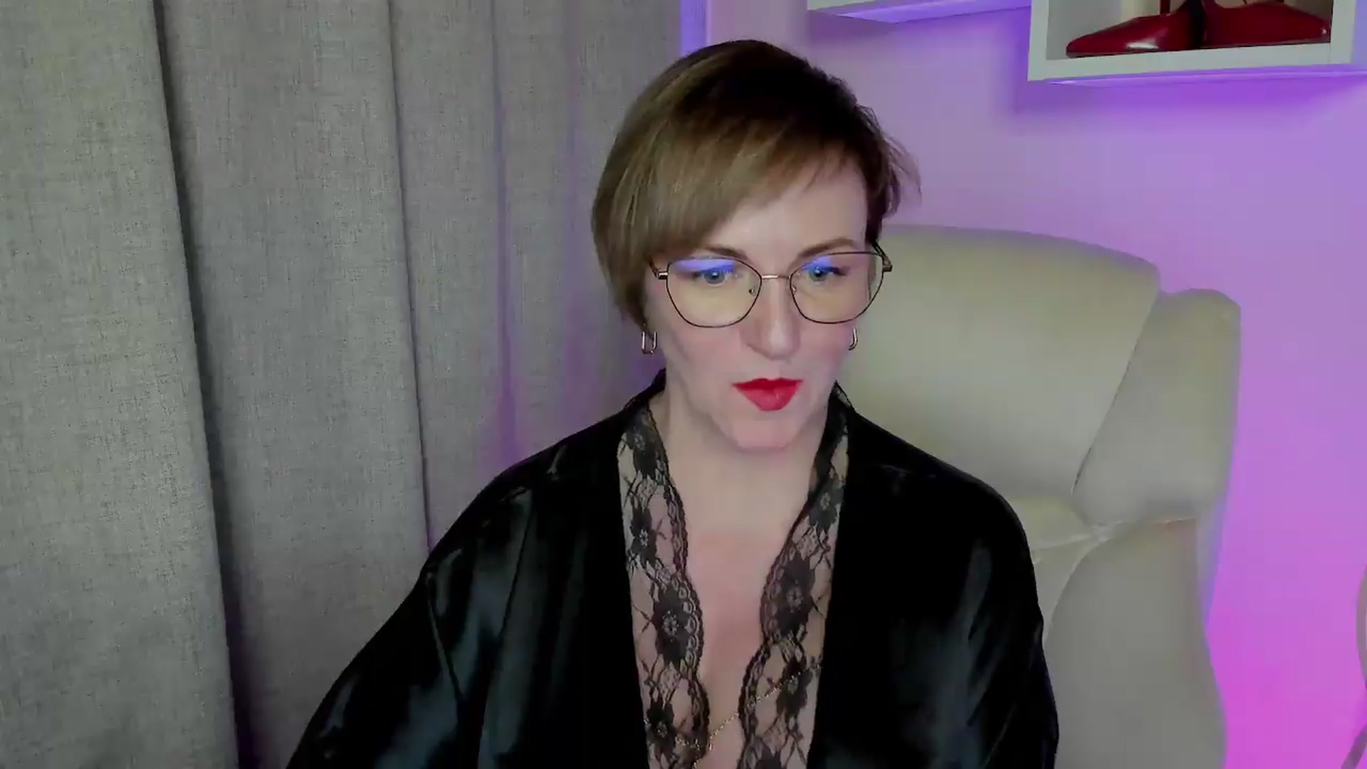 Gallery image thumbnail from EroticFELIZIA's myfreecams stream on, 06/14/2026, 12:30 image 10 of 20
