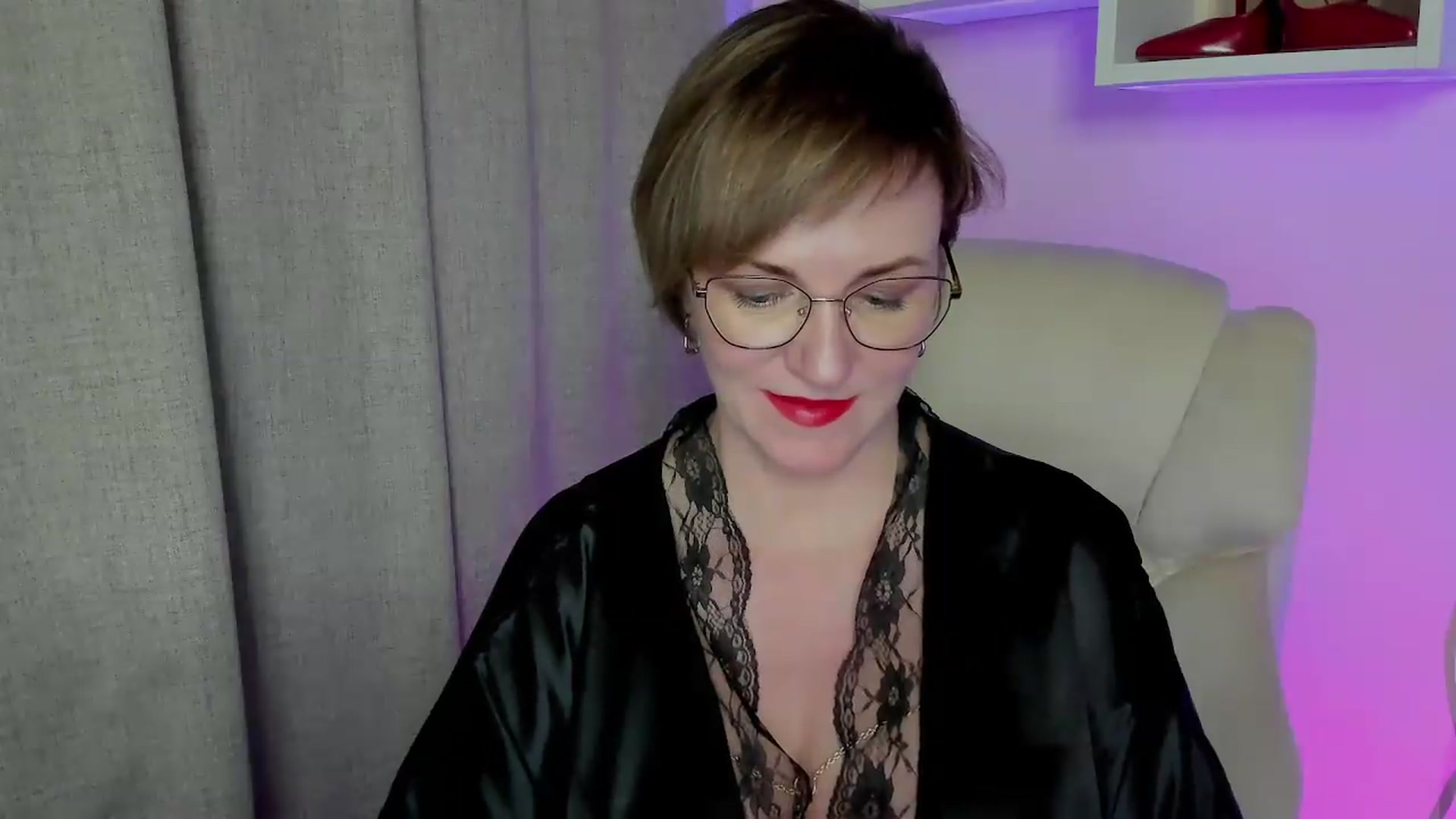Gallery image thumbnail from EroticFELIZIA's myfreecams stream on, 06/14/2026, 12:30 image 4 of 20