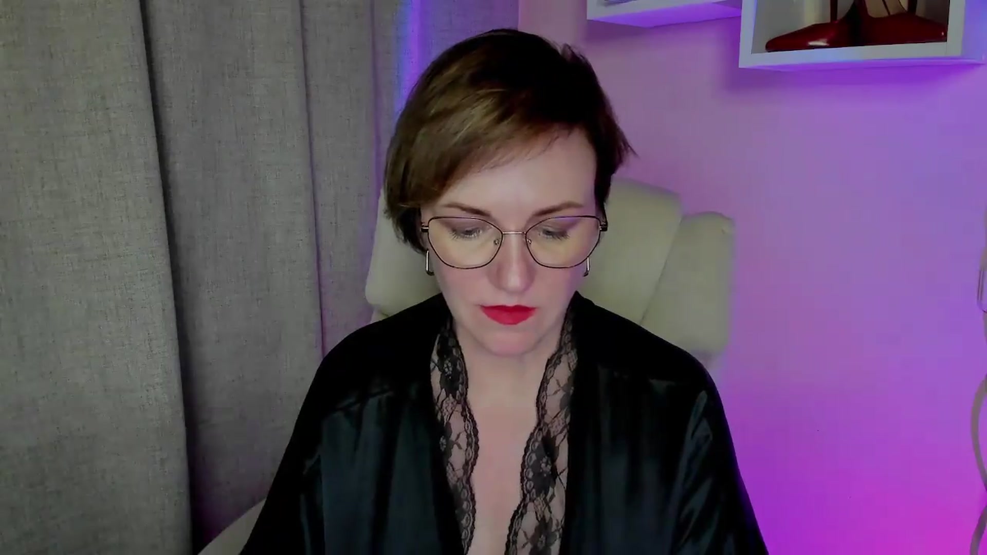 Gallery image thumbnail from EroticFELIZIA's myfreecams stream on, 06/14/2026, 17:09 image 6 of 20