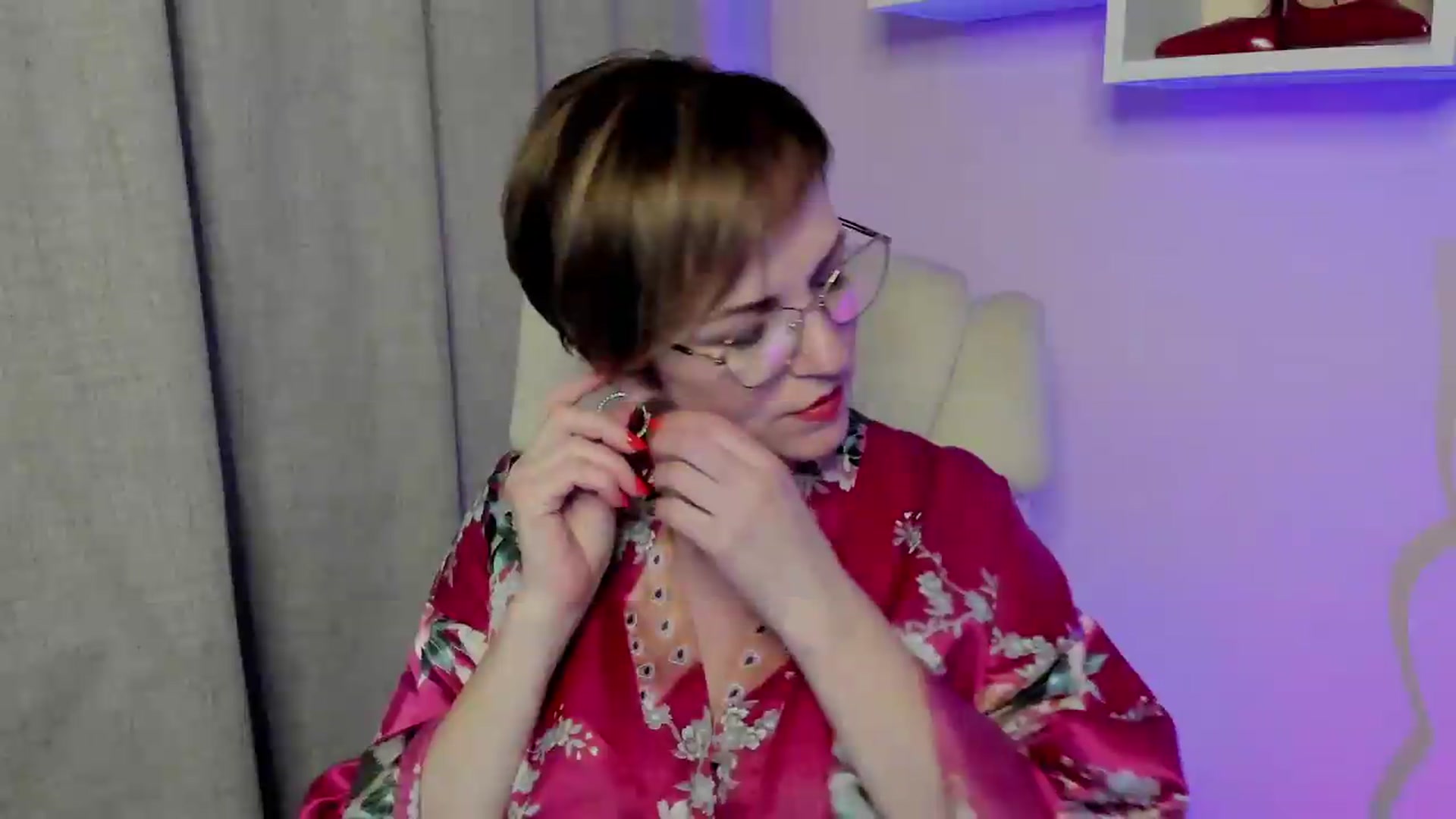 Gallery image thumbnail from EroticFELIZIA's myfreecams stream on, 06/19/2026, 09:39 image 14 of 20