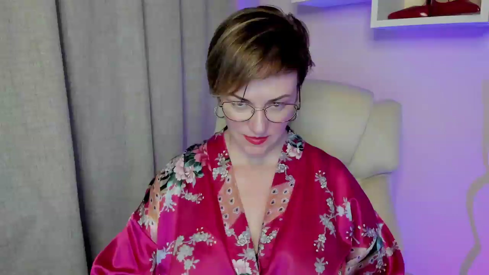 Gallery image thumbnail from EroticFELIZIA's myfreecams stream on, 06/19/2026, 09:39 image 19 of 20