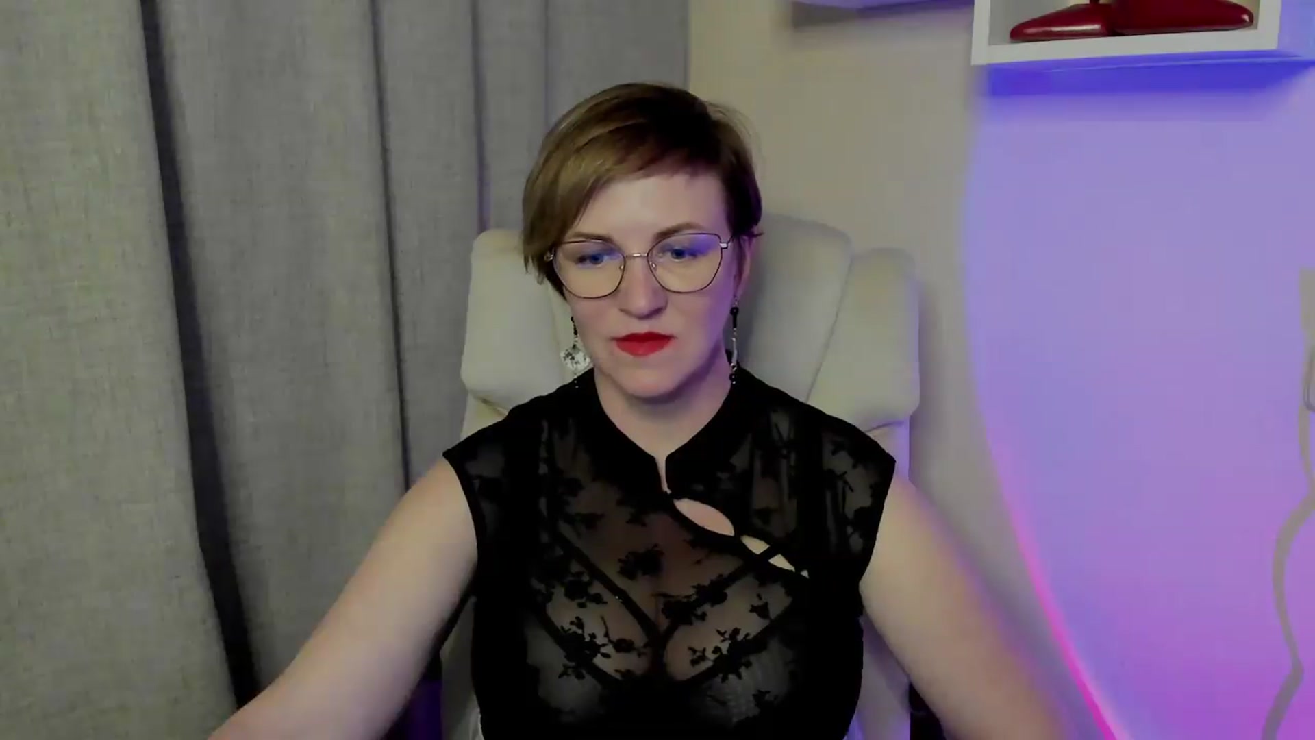 Gallery image thumbnail from EroticFELIZIA's myfreecams stream on, 06/25/2026, 14:27 image 2 of 20