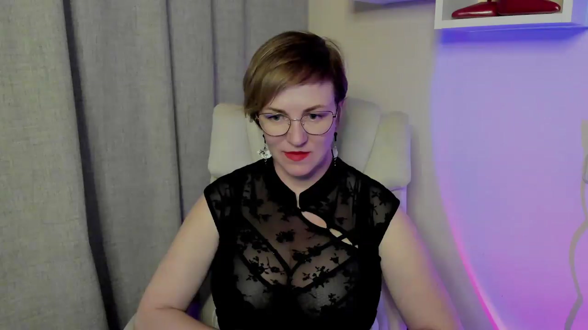 Gallery image thumbnail from EroticFELIZIA's myfreecams stream on, 06/25/2026, 14:27 image 3 of 20
