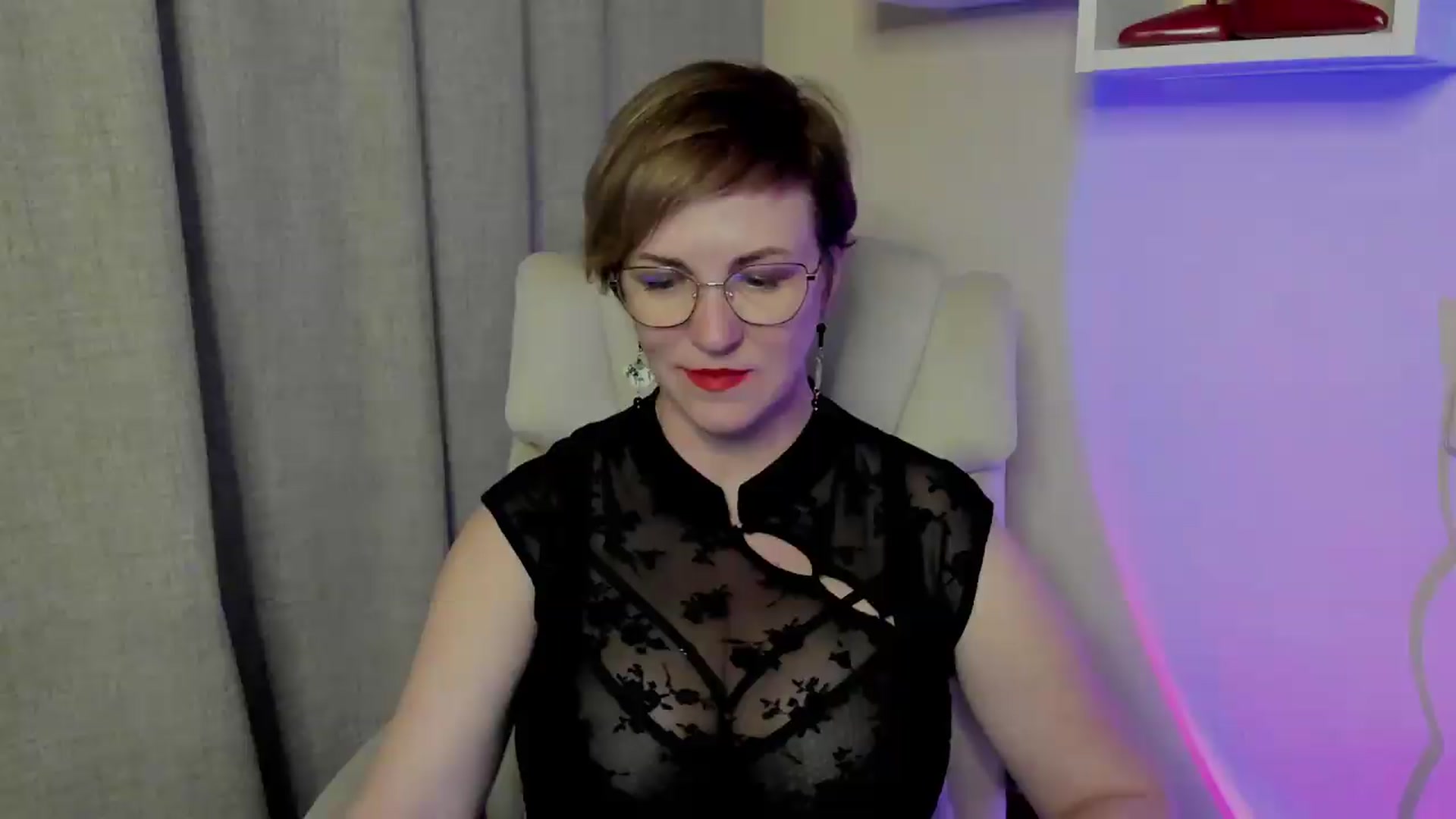 Gallery image thumbnail from EroticFELIZIA's myfreecams stream on, 06/25/2026, 14:27 image 1 of 20