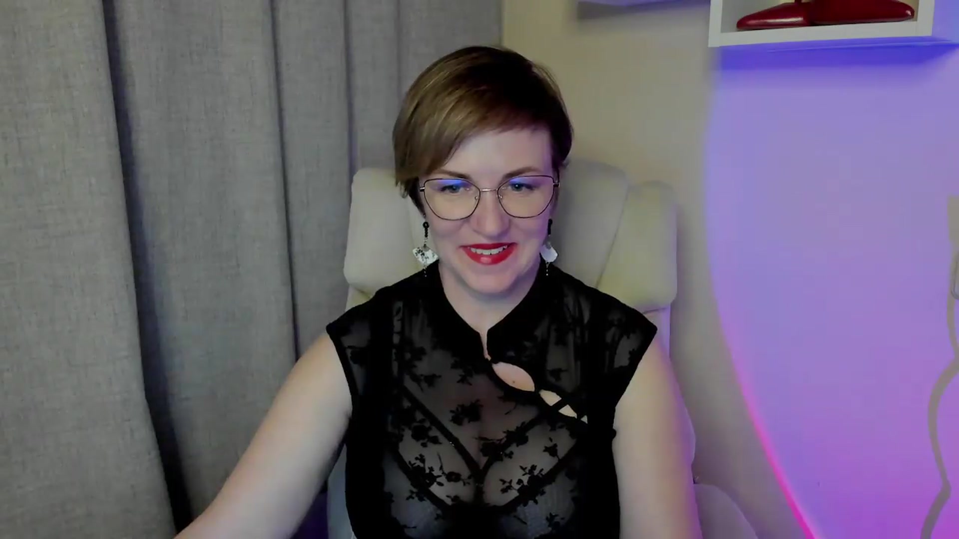Gallery image thumbnail from EroticFELIZIA's myfreecams stream on, 06/25/2026, 14:27 image 8 of 20