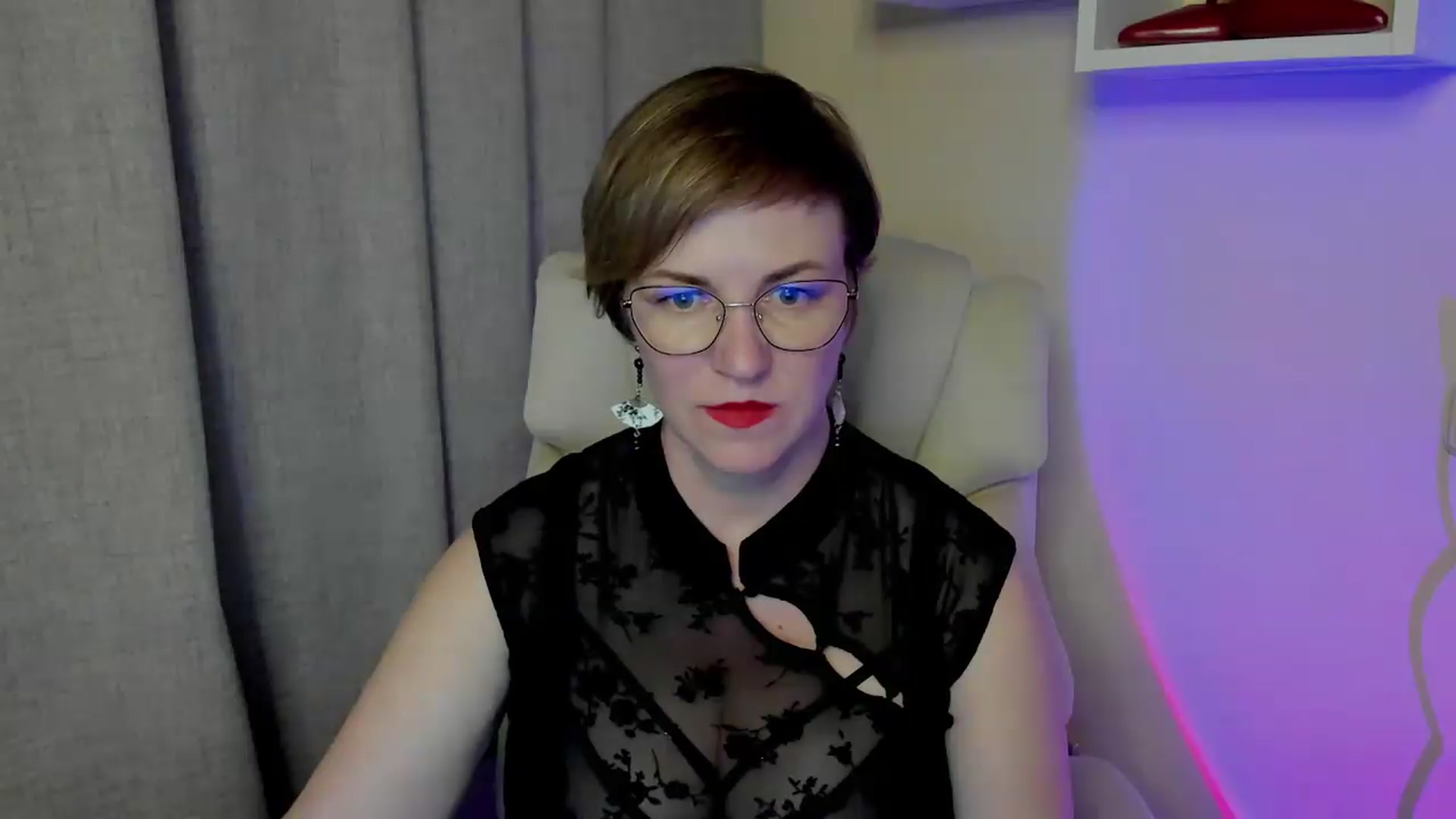 Gallery image thumbnail from EroticFELIZIA's myfreecams stream on, 06/25/2026, 14:27 image 18 of 20