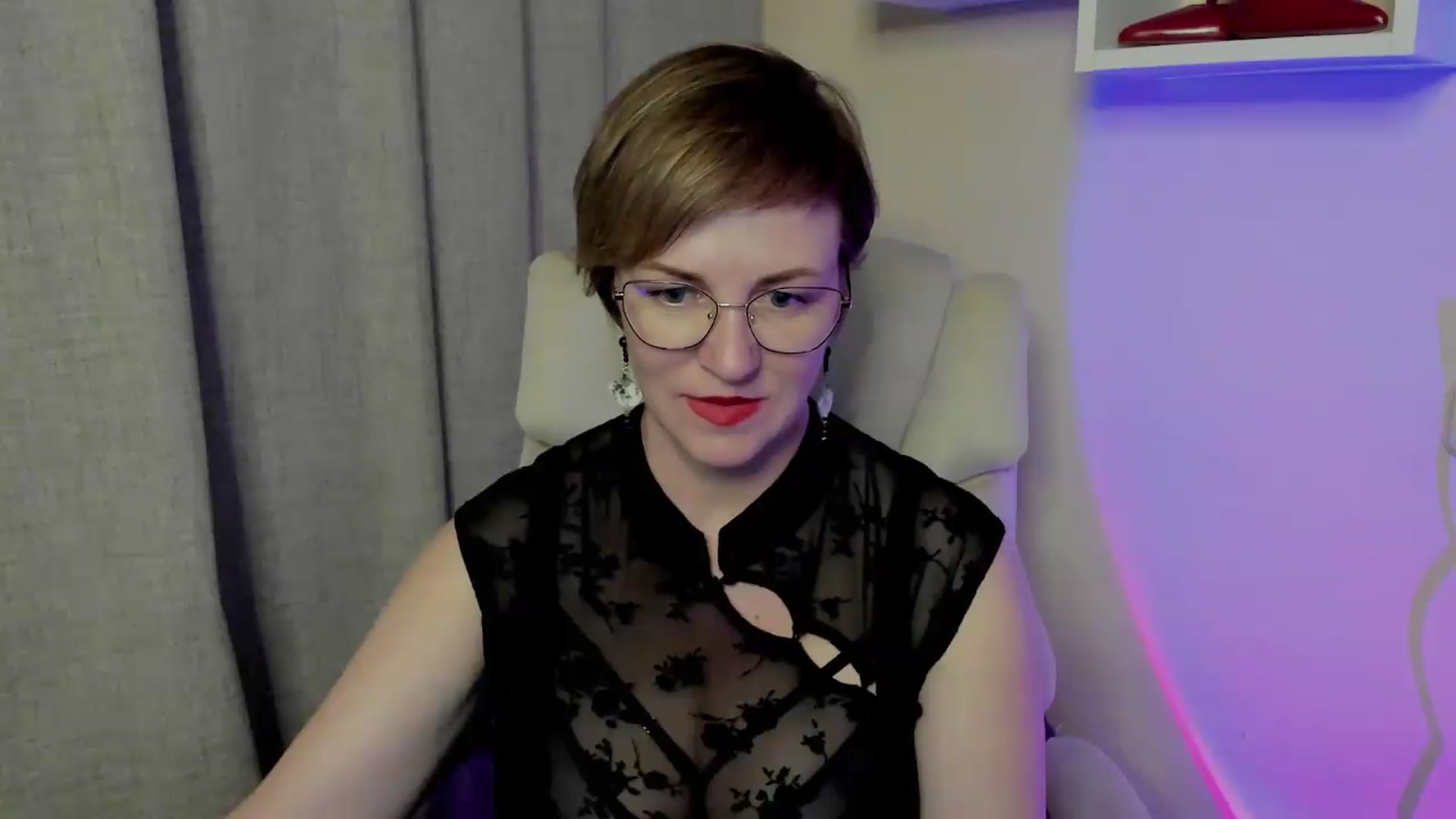 Gallery image thumbnail from EroticFELIZIA's myfreecams stream on, 06/25/2026, 14:27 image 12 of 20