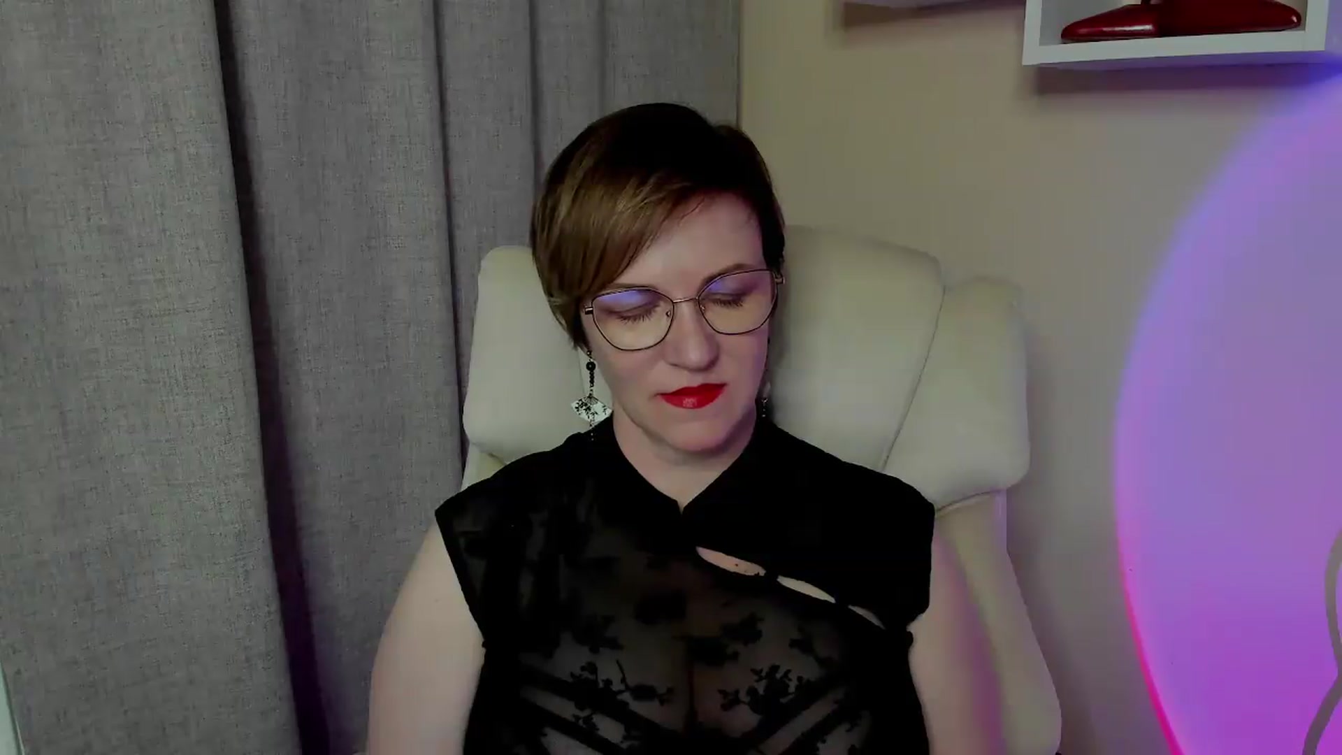 Gallery image thumbnail from EroticFELIZIA's myfreecams stream on, 06/27/2026, 13:07 image 16 of 20