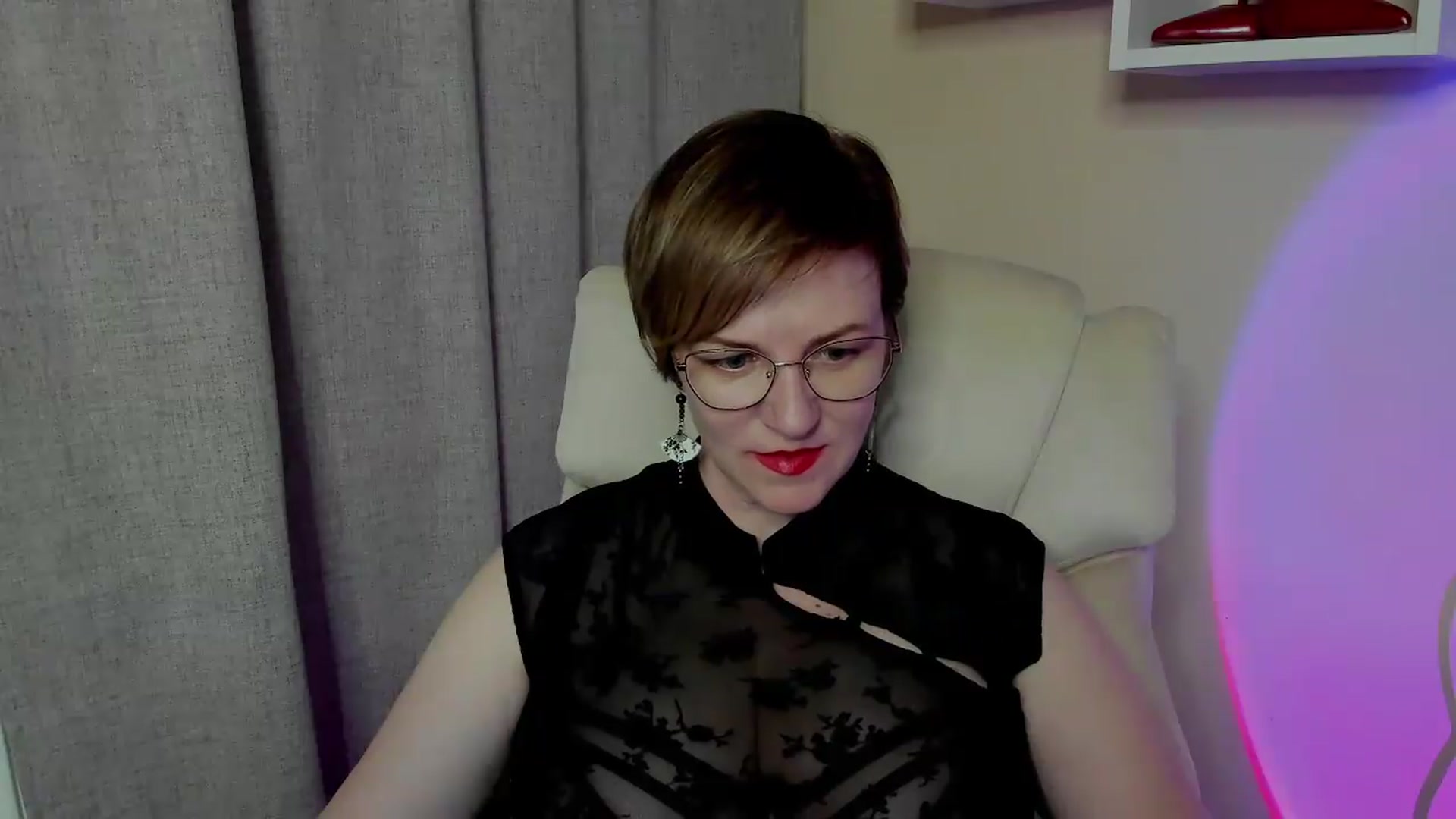 Gallery image thumbnail from EroticFELIZIA's myfreecams stream on, 06/27/2026, 13:07 image 18 of 20
