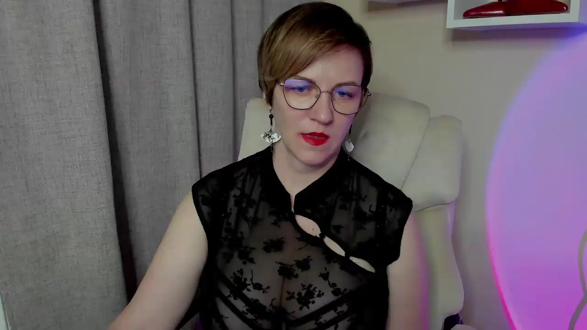 Gallery image thumbnail from EroticFELIZIA's myfreecams stream on, 06/27/2026, 13:25 image 13 of 20