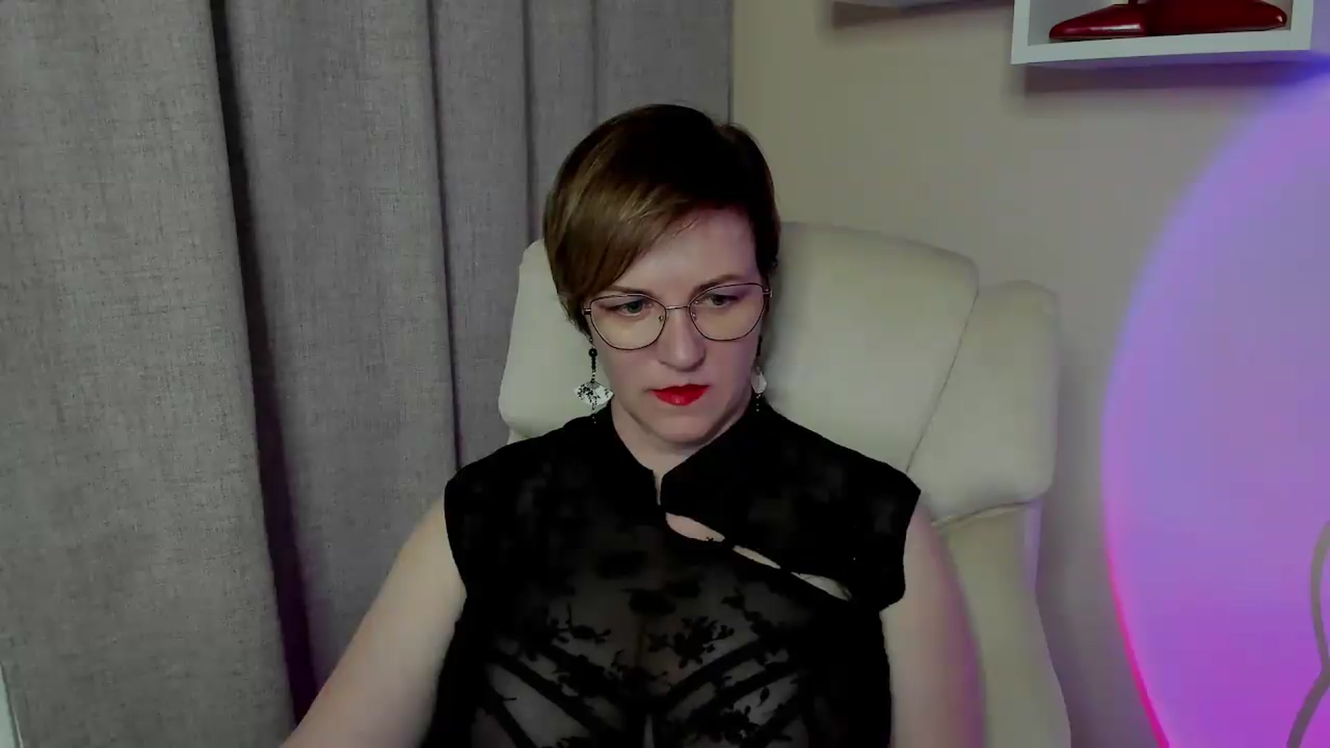Gallery image thumbnail from EroticFELIZIA's myfreecams stream on, 06/27/2026, 13:25 image 16 of 20