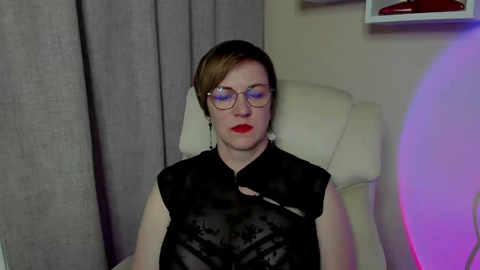 Gallery image thumbnail from EroticFELIZIA's myfreecams stream on, 06/27/2026, 13:25 image 15 of 20