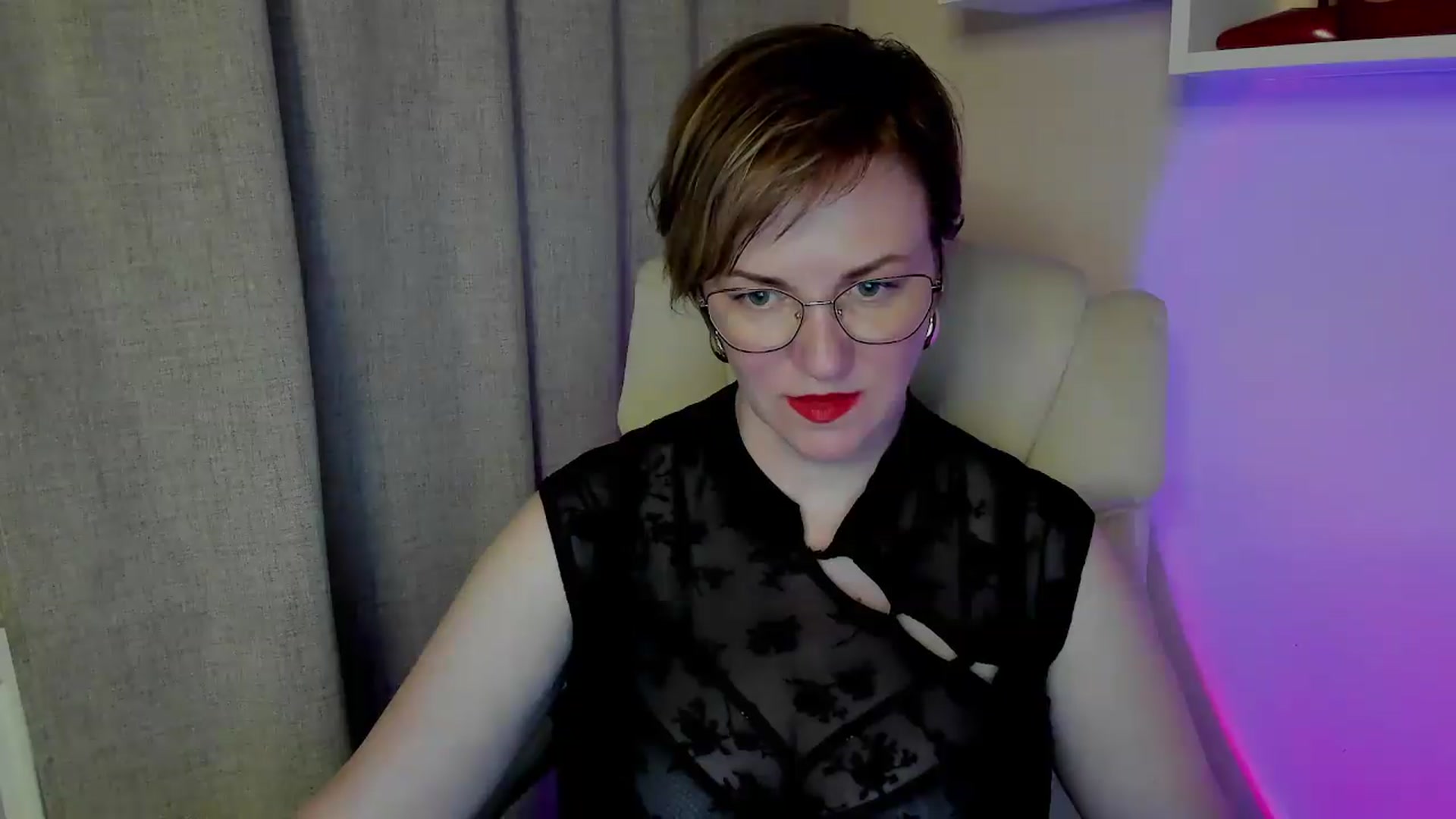 Gallery image thumbnail from EroticFELIZIA's myfreecams stream on, 06/28/2026, 13:35 image 16 of 20
