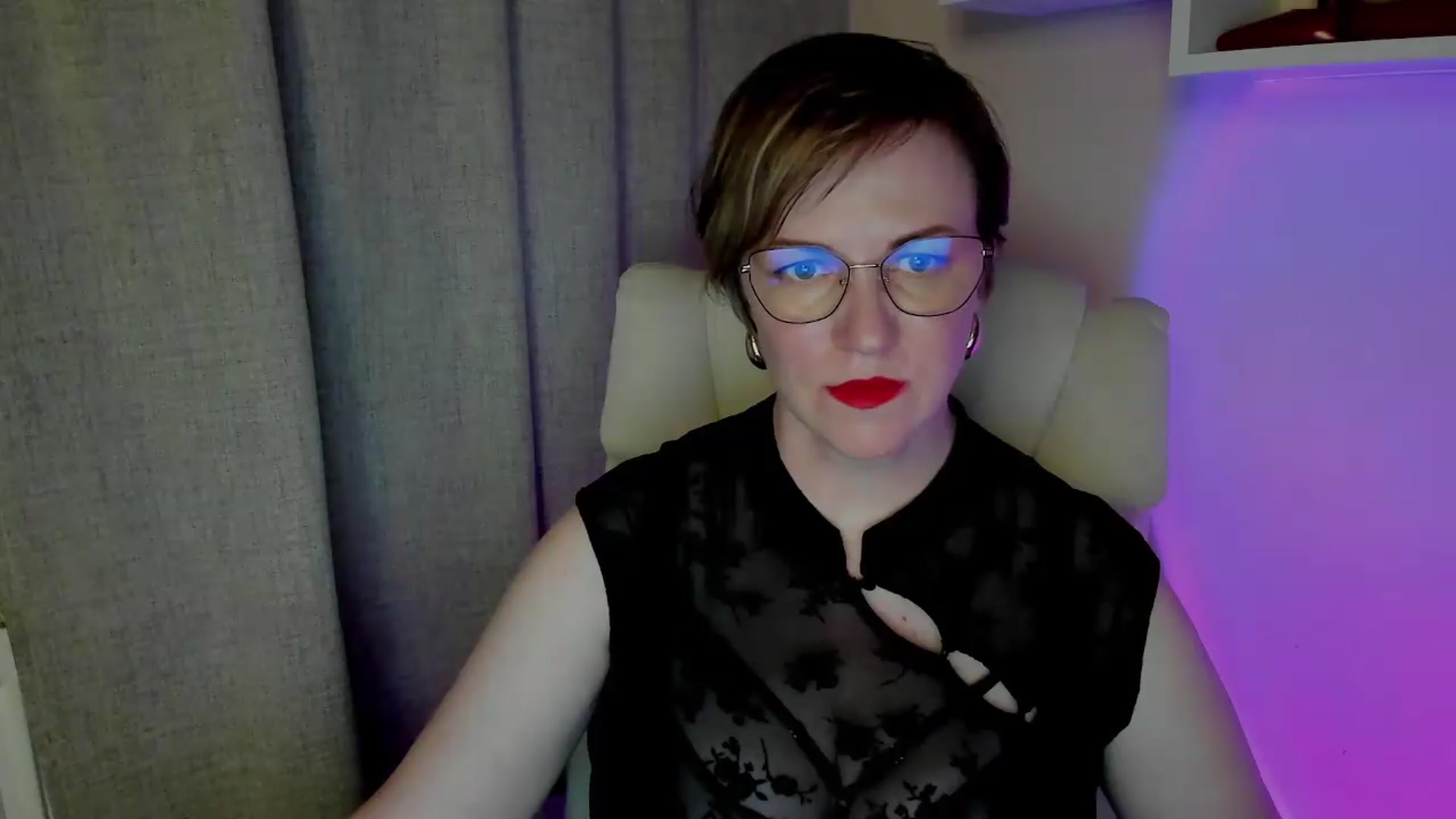 Gallery image thumbnail from EroticFELIZIA's myfreecams stream on, 06/28/2026, 14:10 image 7 of 20