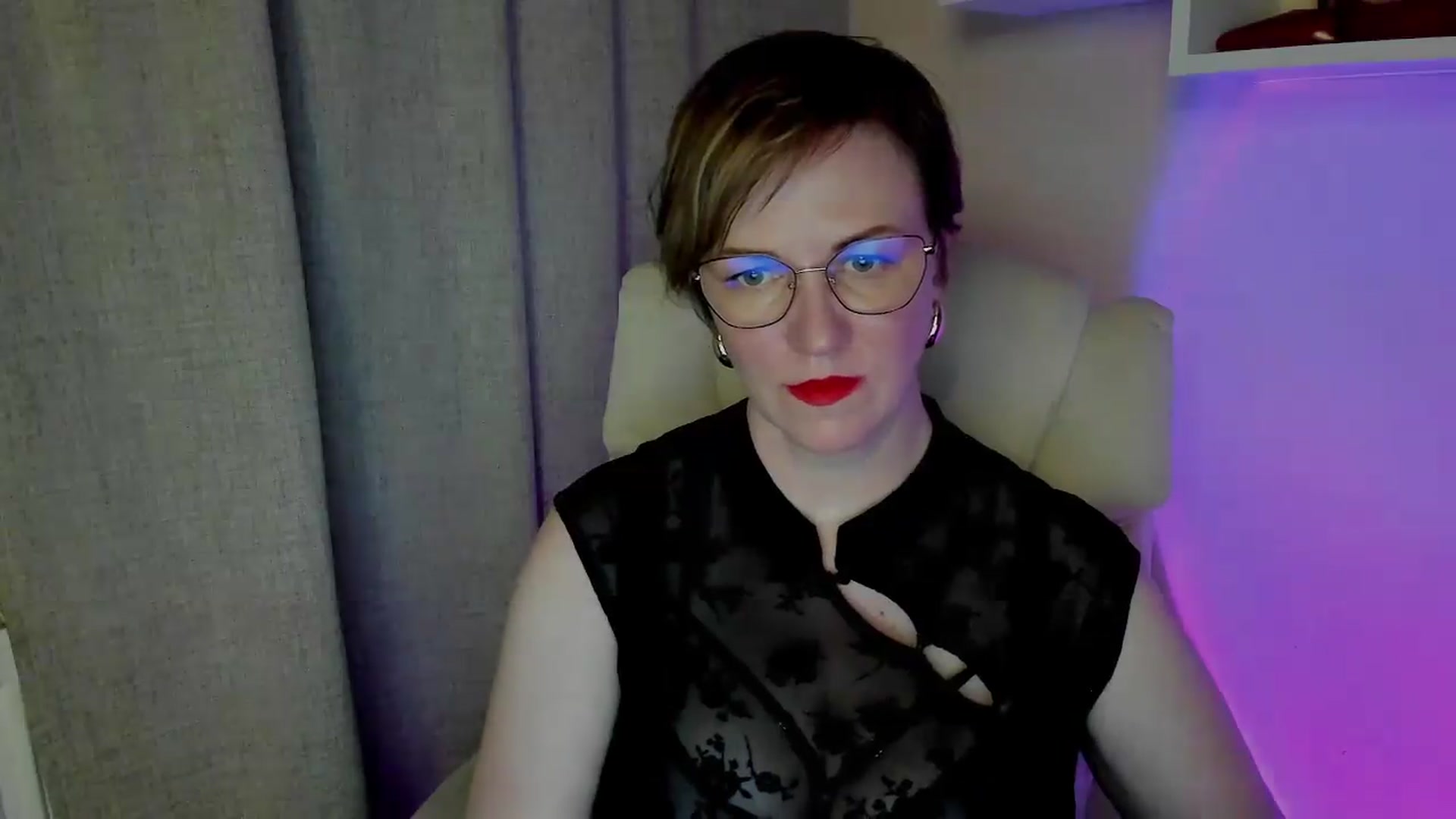 Gallery image thumbnail from EroticFELIZIA's myfreecams stream on, 06/28/2026, 14:10 image 6 of 20