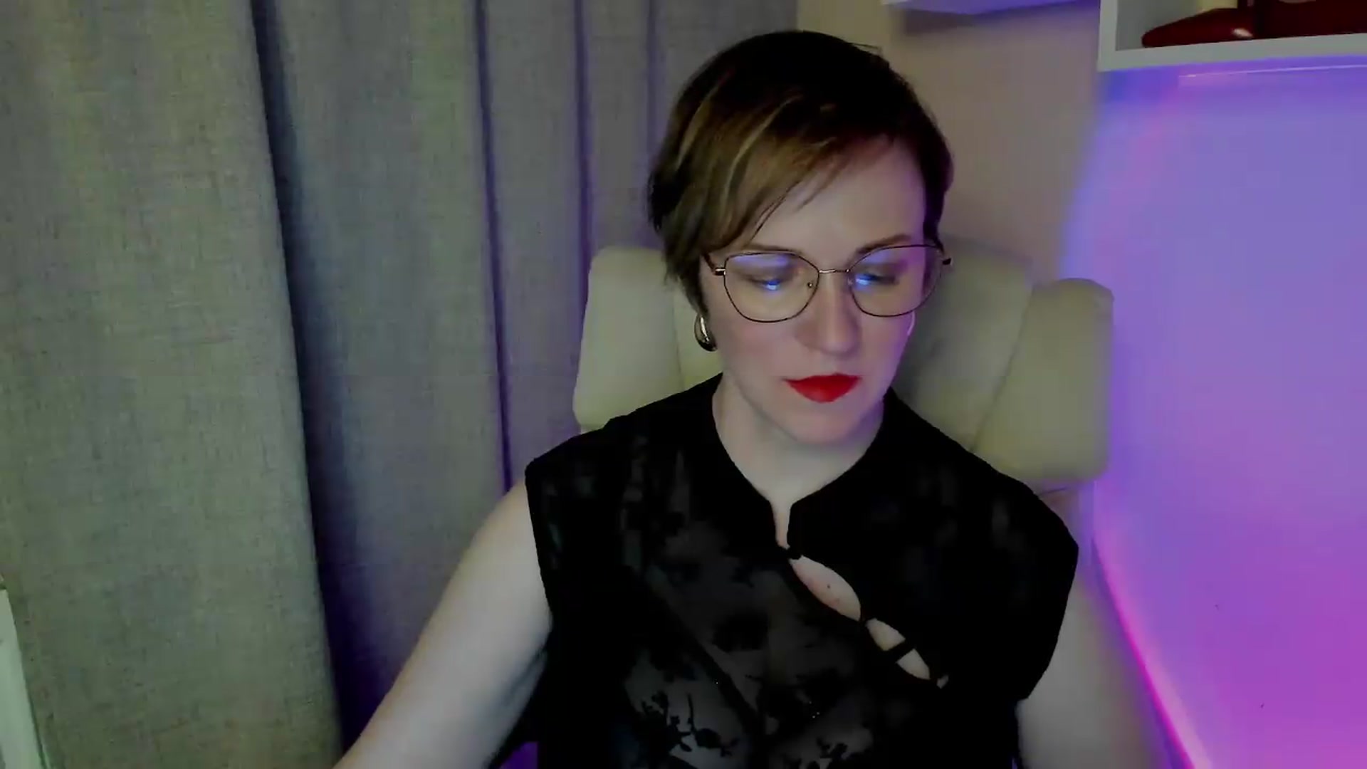 Gallery image thumbnail from EroticFELIZIA's myfreecams stream on, 06/28/2026, 14:10 image 5 of 20