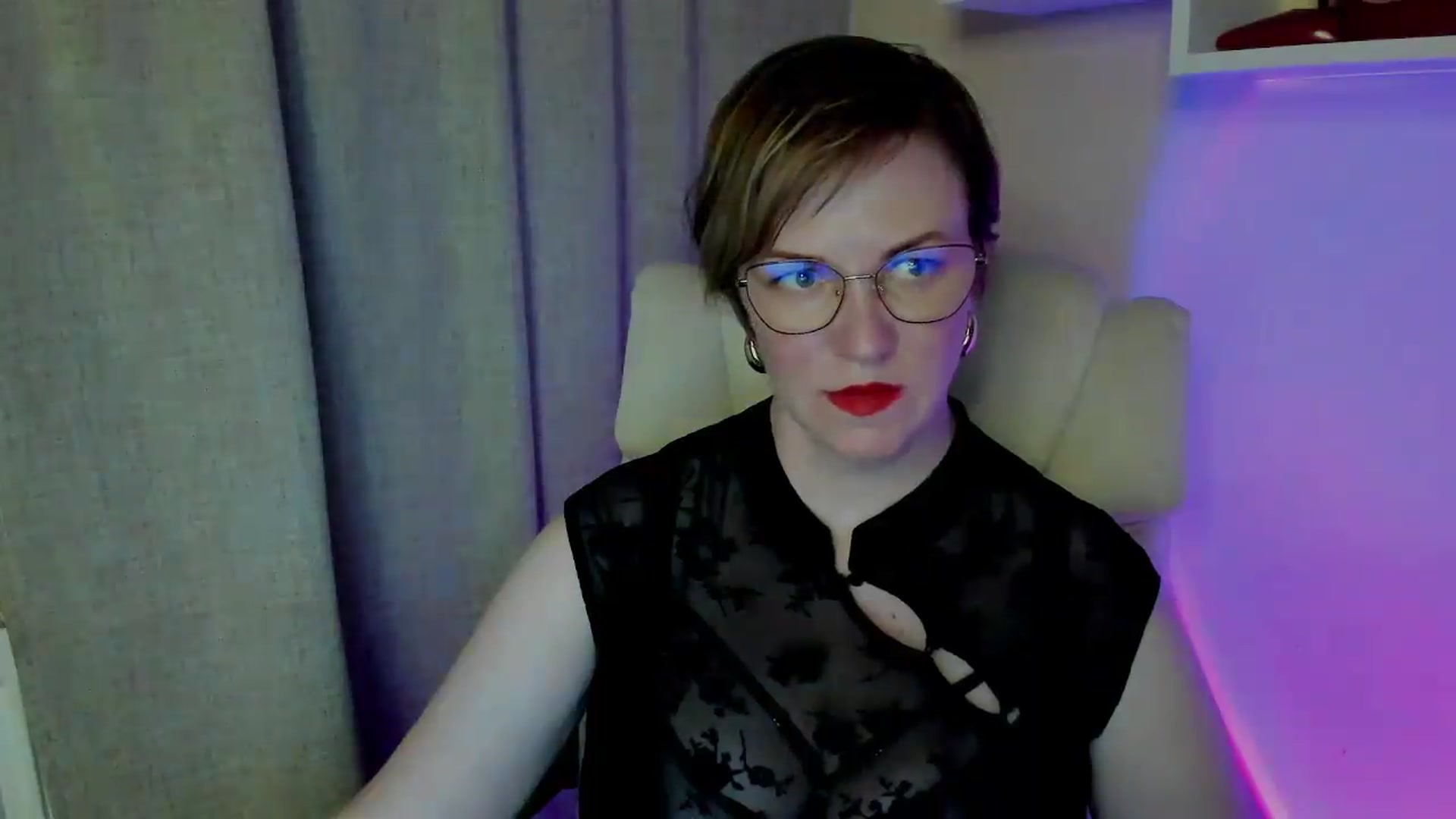 Gallery image thumbnail from EroticFELIZIA's myfreecams stream on, 06/28/2026, 14:10 image 3 of 20