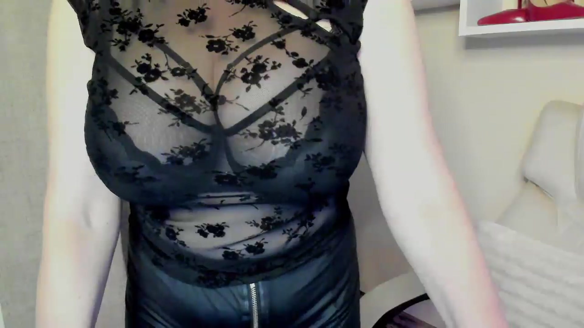 Gallery image thumbnail from EroticFELIZIA's myfreecams stream on, 06/29/2026, 14:48 image 10 of 20