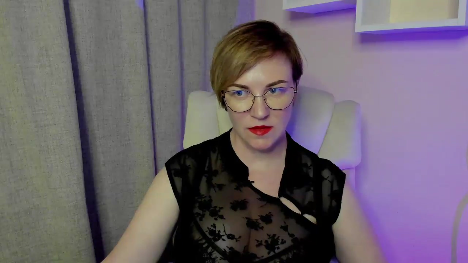 Gallery image thumbnail from EroticFELIZIA's myfreecams stream on, 07/05/2026, 16:32 image 12 of 20