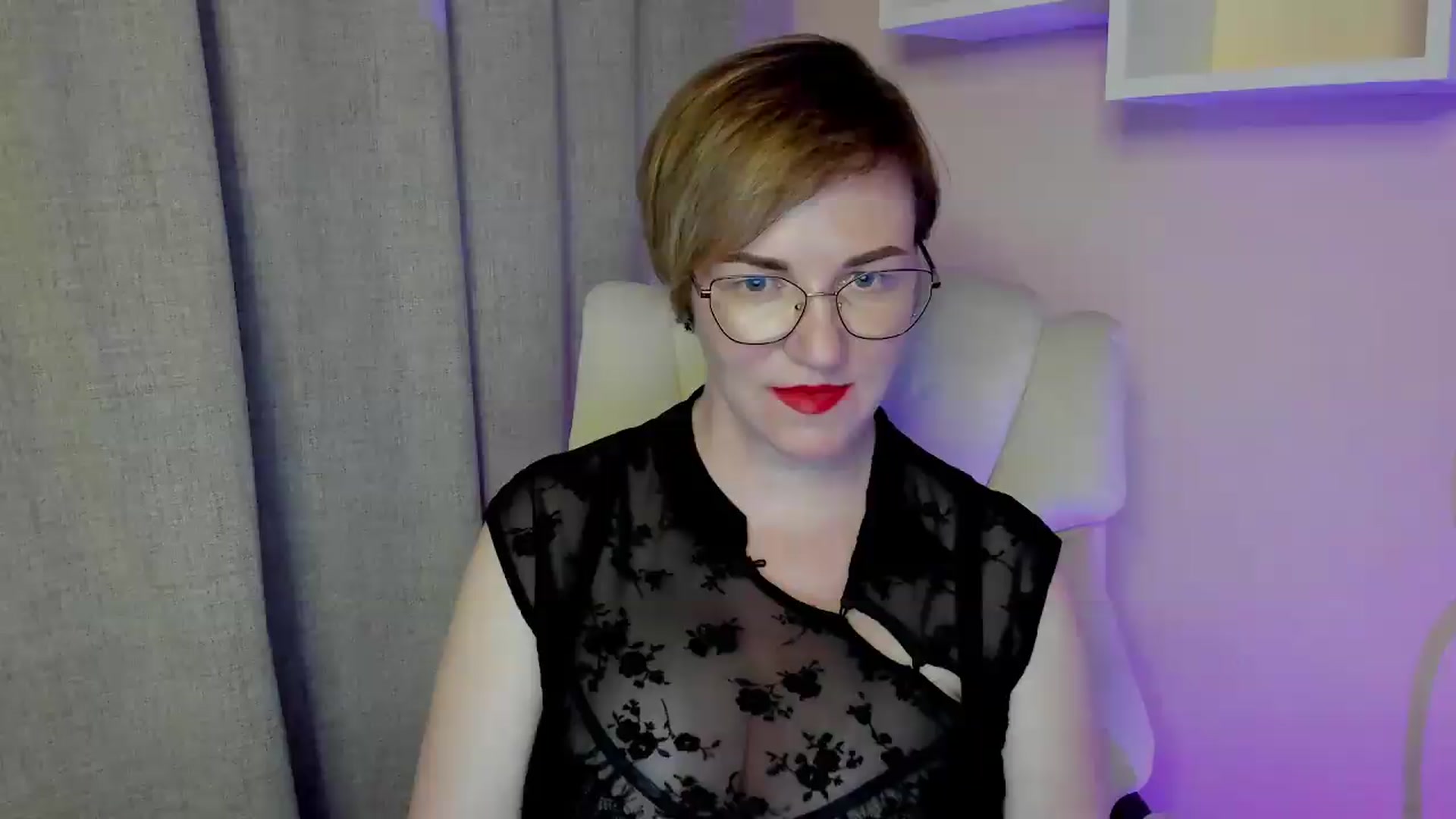 Gallery image thumbnail from EroticFELIZIA's myfreecams stream on, 07/05/2026, 16:32 image 7 of 20