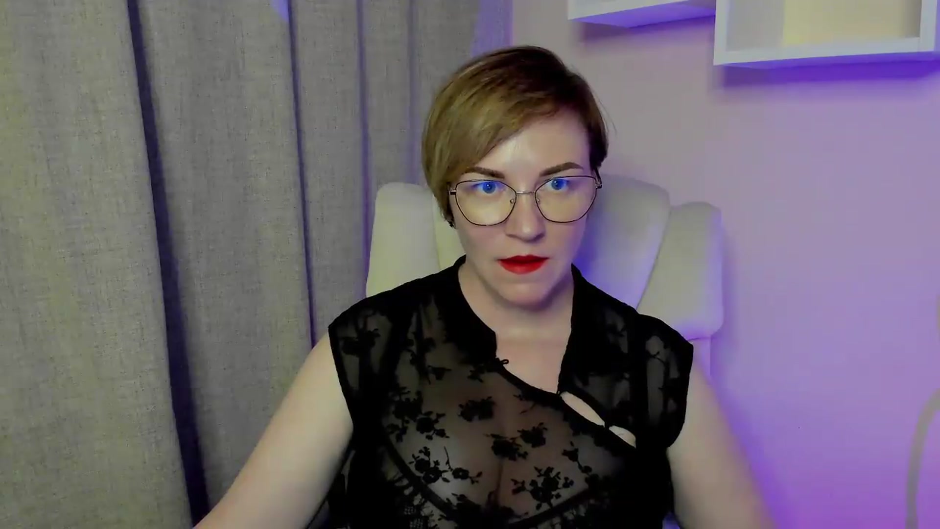 Gallery image thumbnail from EroticFELIZIA's myfreecams stream on, 07/05/2026, 16:32 image 13 of 20