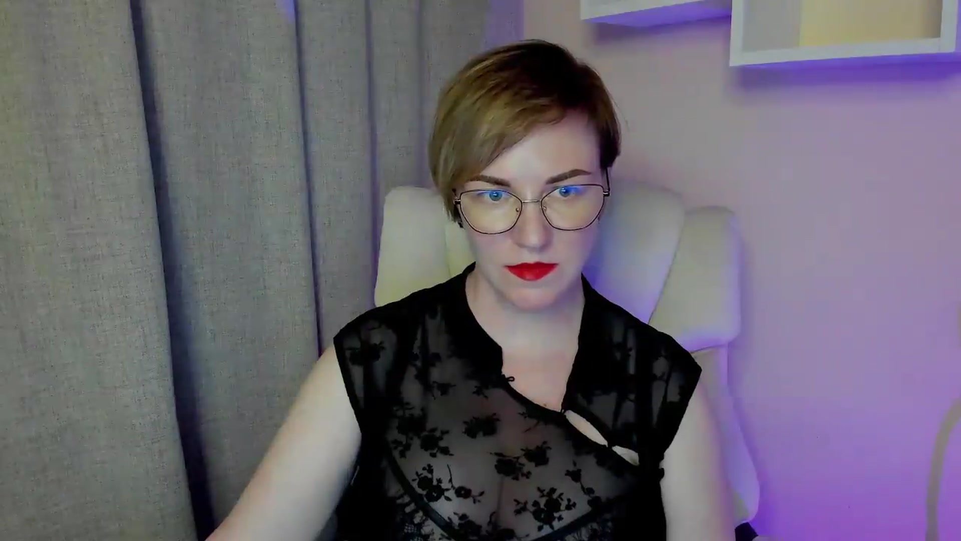 Gallery image thumbnail from EroticFELIZIA's myfreecams stream on, 07/05/2026, 16:32 image 16 of 20