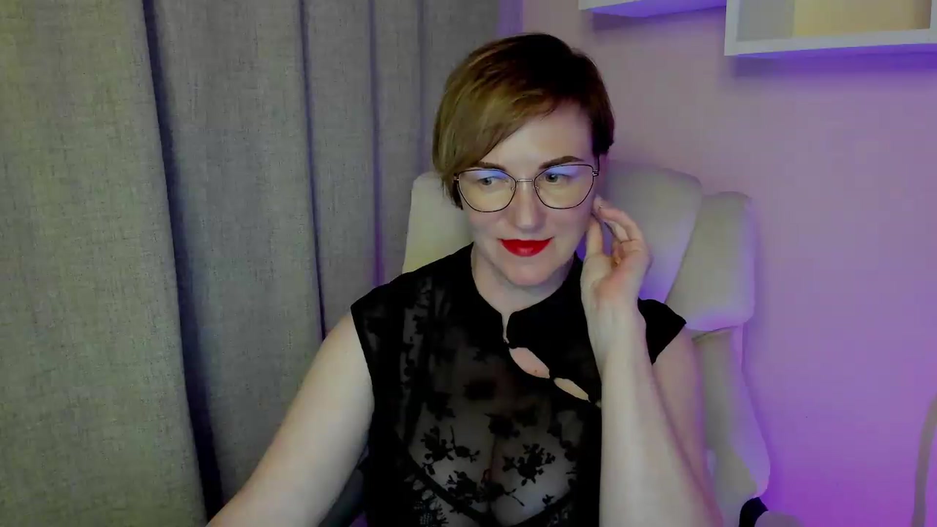 Gallery image thumbnail from EroticFELIZIA's myfreecams stream on, 07/05/2026, 18:48 image 13 of 20