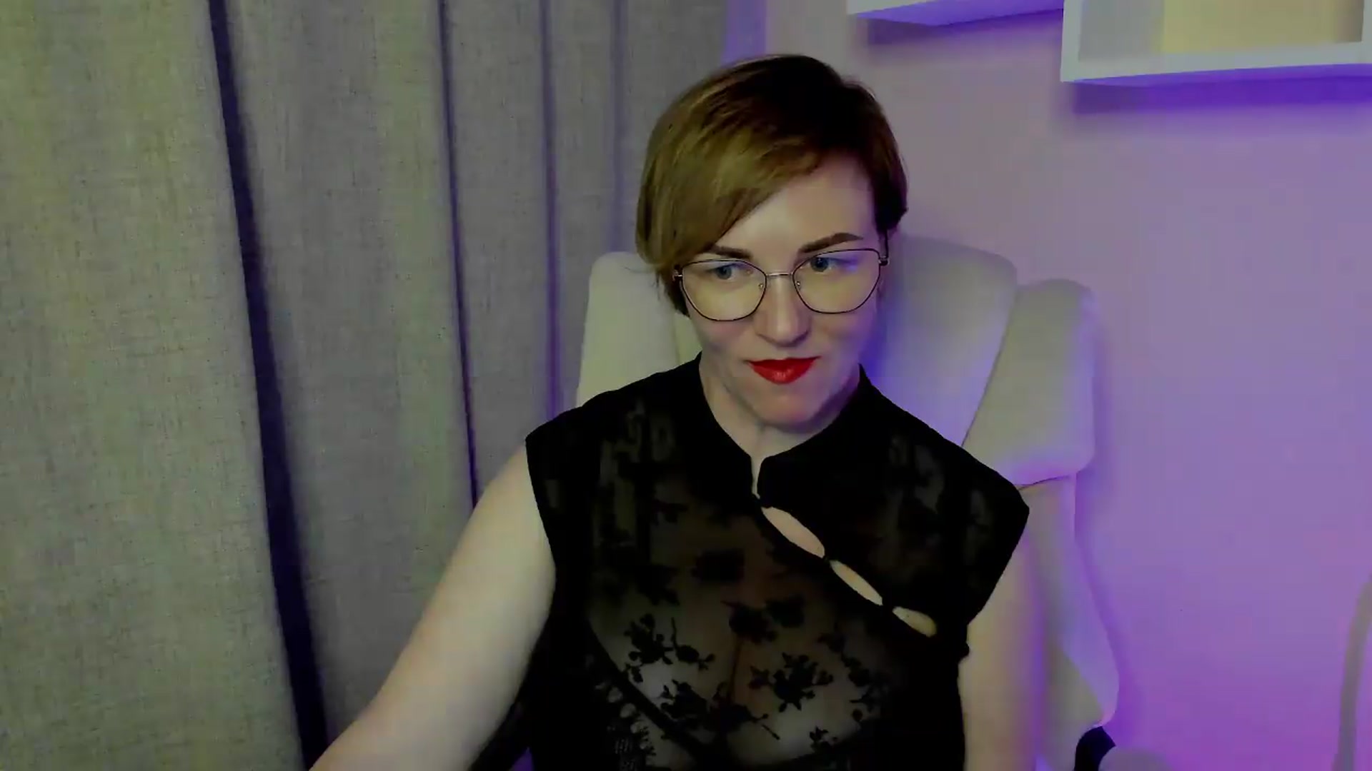 Gallery image thumbnail from EroticFELIZIA's myfreecams stream on, 07/05/2026, 18:48 image 16 of 20
