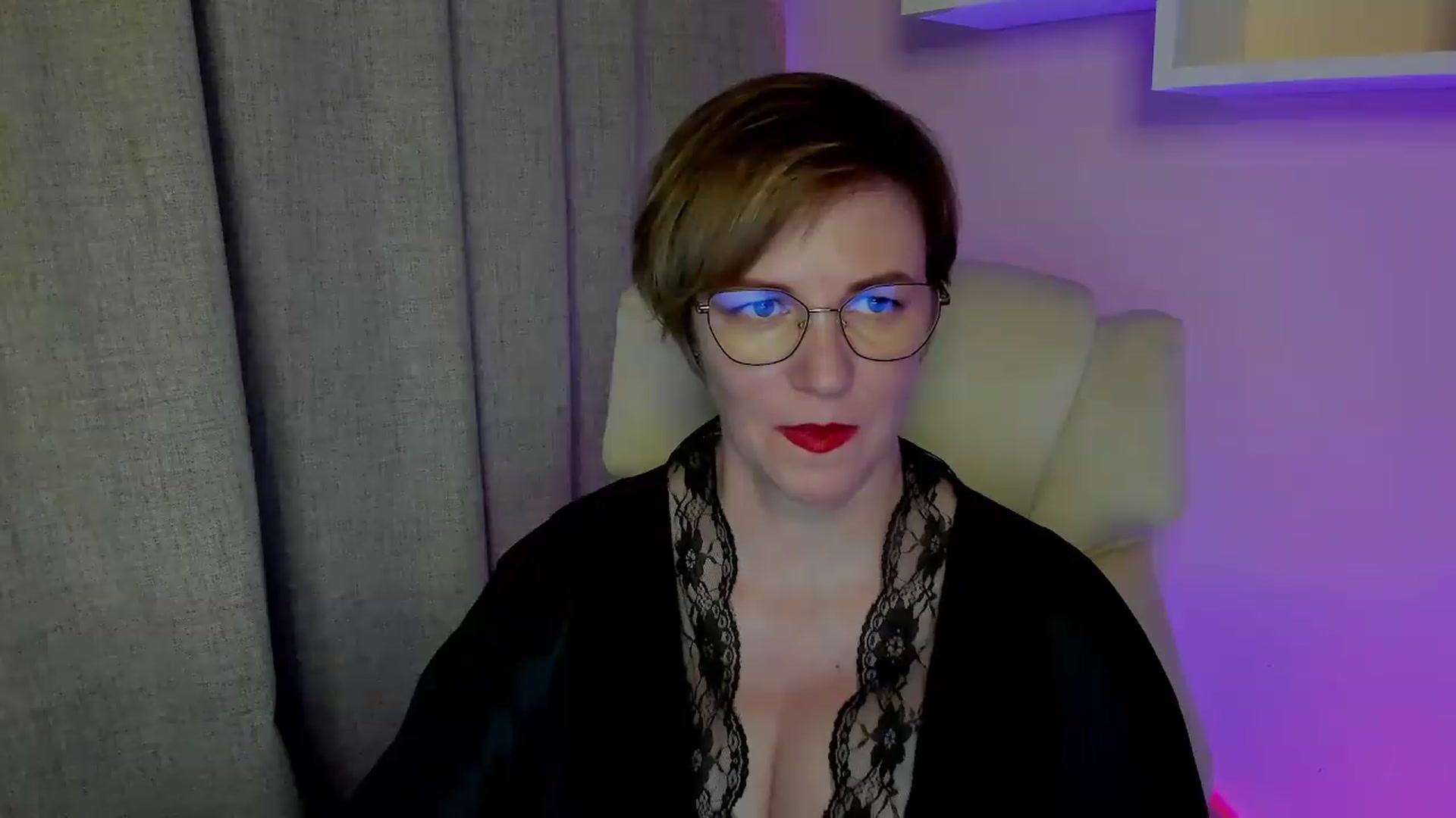 Gallery image thumbnail from EroticFELIZIA's myfreecams stream on, 07/06/2026, 15:42 image 12 of 20
