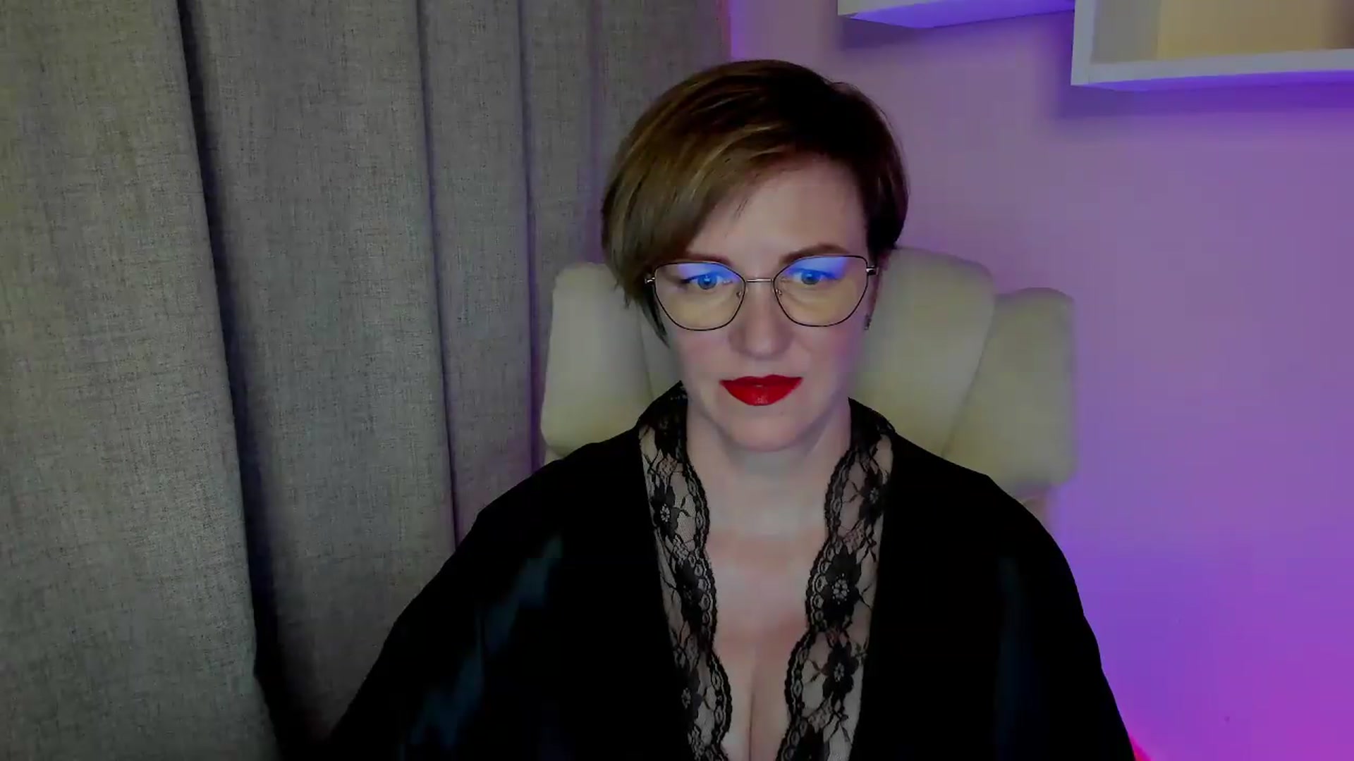 Gallery image thumbnail from EroticFELIZIA's myfreecams stream on, 07/06/2026, 15:42 image 2 of 20