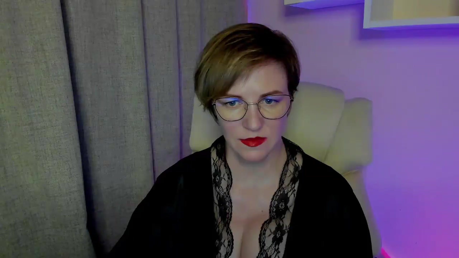Gallery image thumbnail from EroticFELIZIA's myfreecams stream on, 07/06/2026, 15:42 image 14 of 20