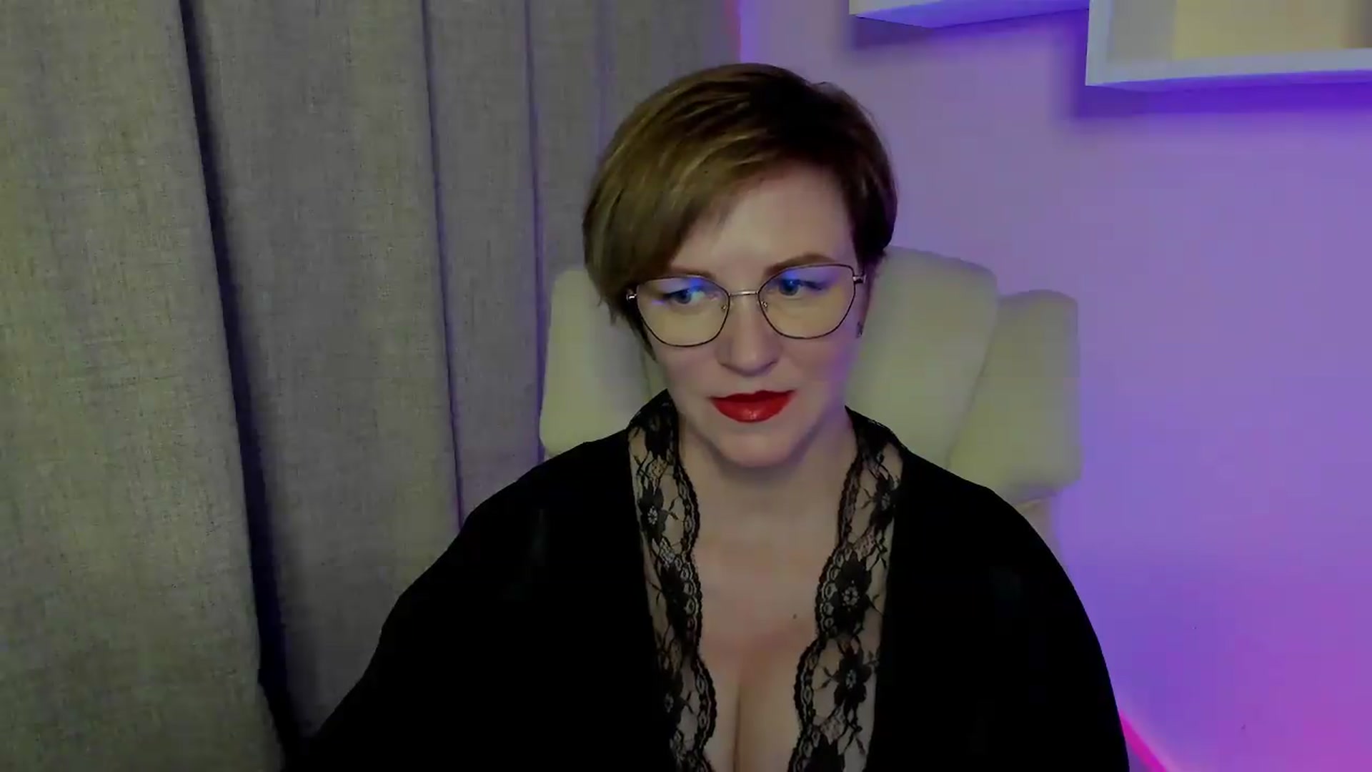 Gallery image thumbnail from EroticFELIZIA's myfreecams stream on, 07/06/2026, 15:42 image 9 of 20