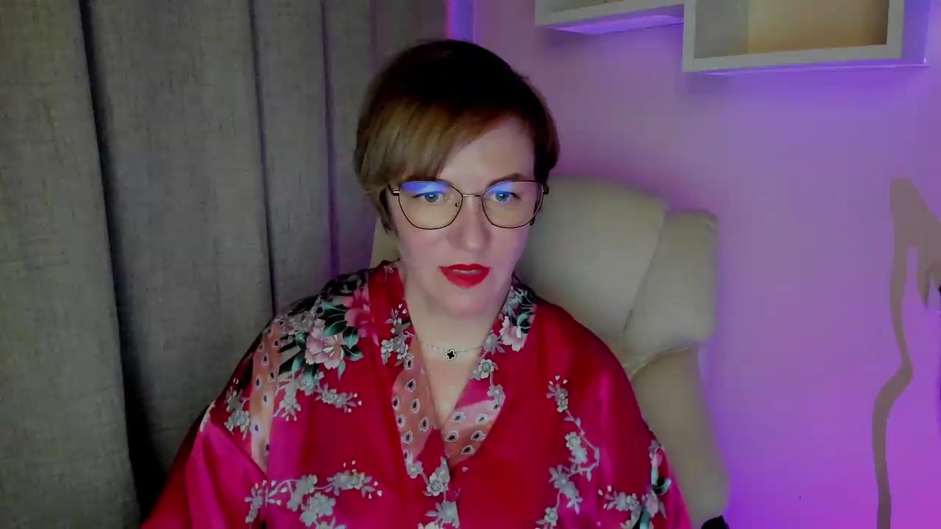 Gallery image thumbnail from EroticFELIZIA's myfreecams stream on, 07/07/2026, 06:58 image 6 of 20