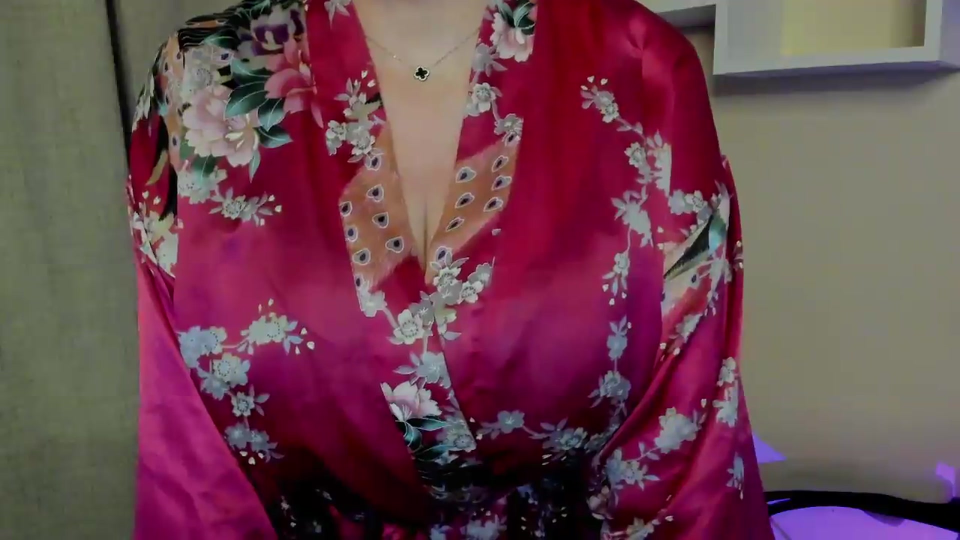 Gallery image thumbnail from EroticFELIZIA's myfreecams stream on, 07/07/2026, 13:44 image 15 of 20