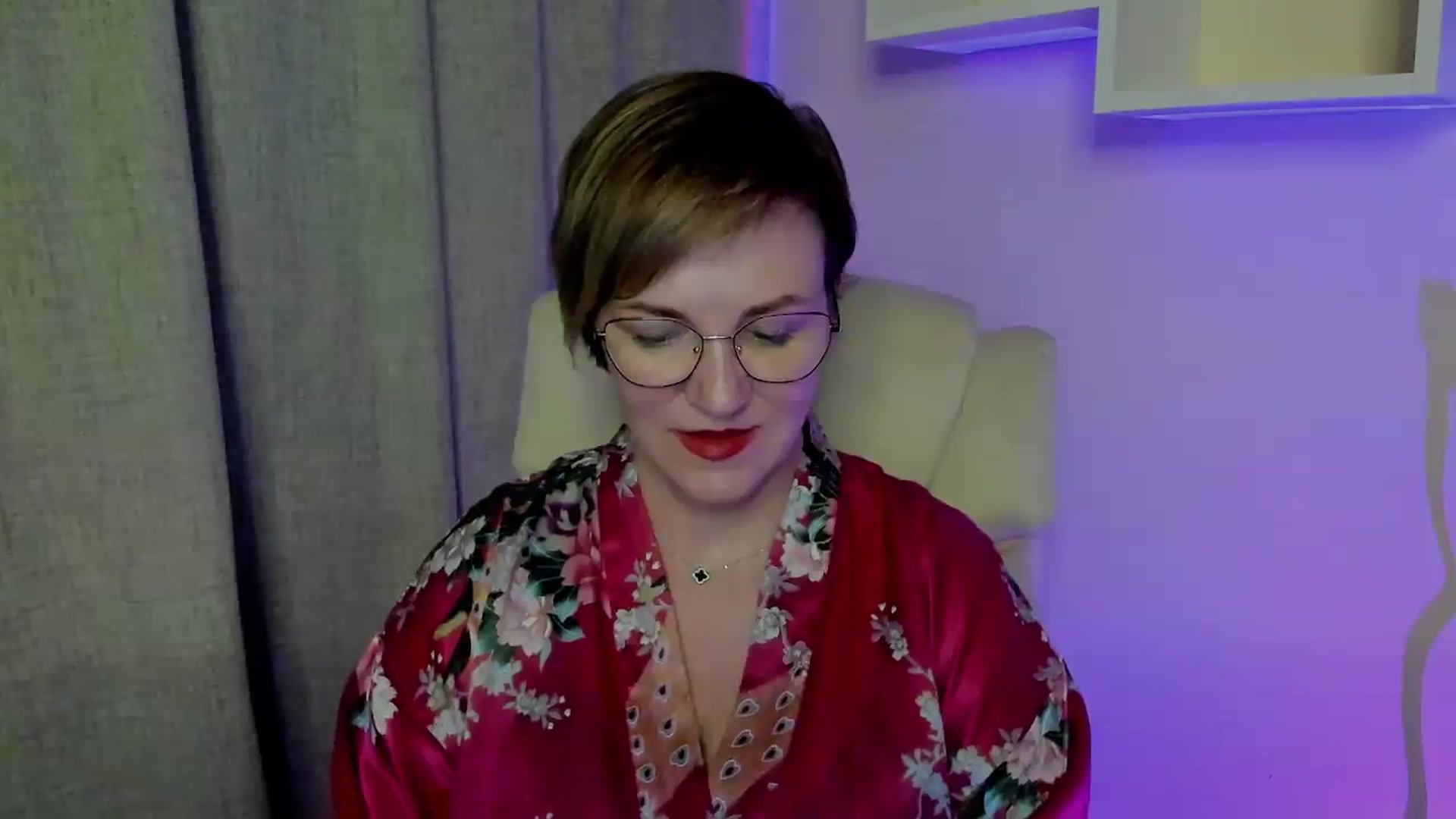Gallery image thumbnail from EroticFELIZIA's myfreecams stream on, 07/07/2026, 16:03 image 14 of 20