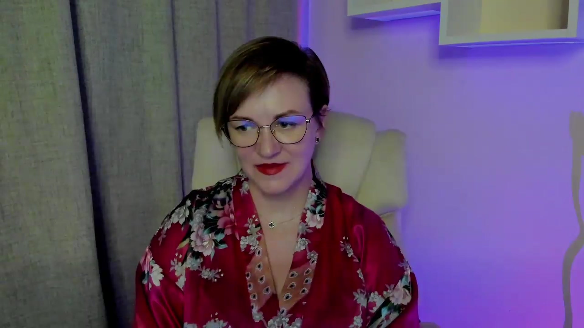 Gallery image thumbnail from EroticFELIZIA's myfreecams stream on, 07/07/2026, 16:03 image 16 of 20