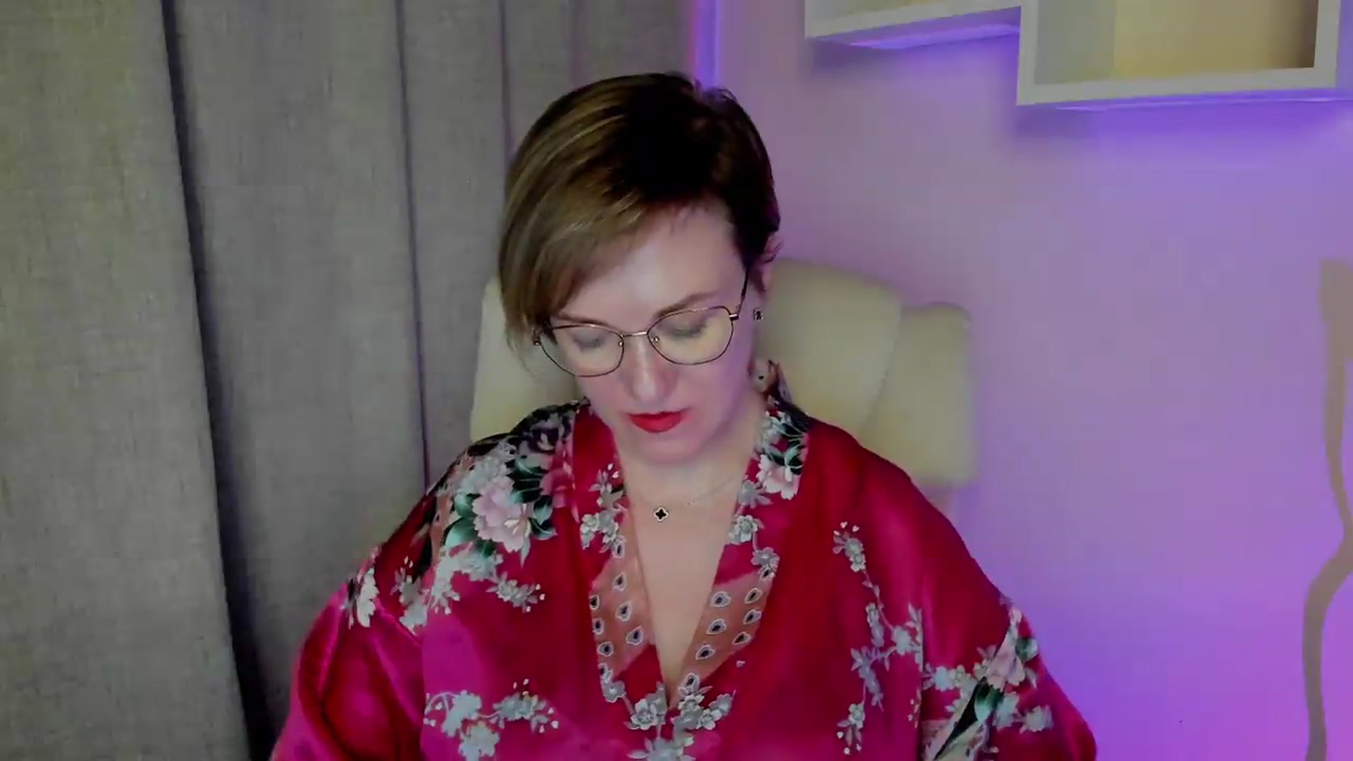 Gallery image thumbnail from EroticFELIZIA's myfreecams stream on, 07/07/2026, 16:03 image 3 of 20