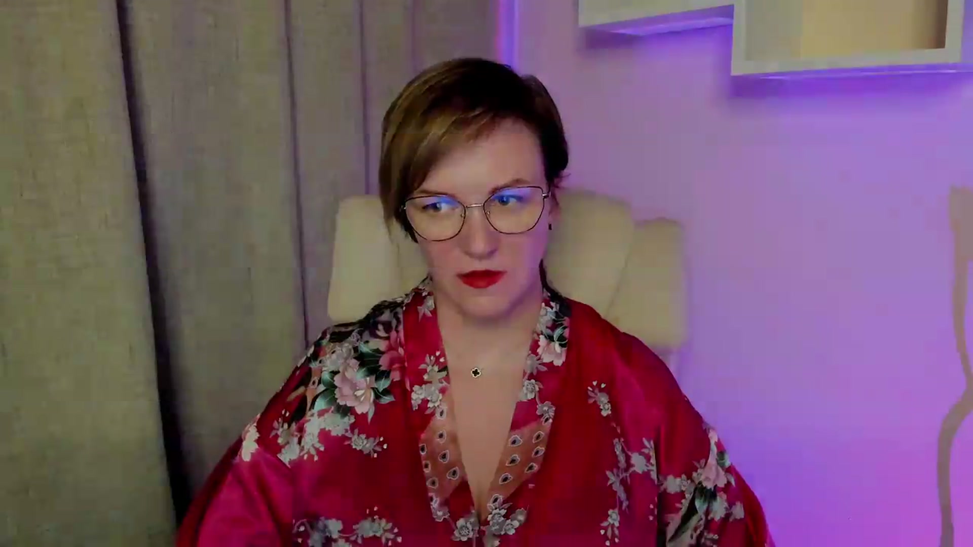 Gallery image thumbnail from EroticFELIZIA's myfreecams stream on, 07/07/2026, 16:03 image 4 of 20