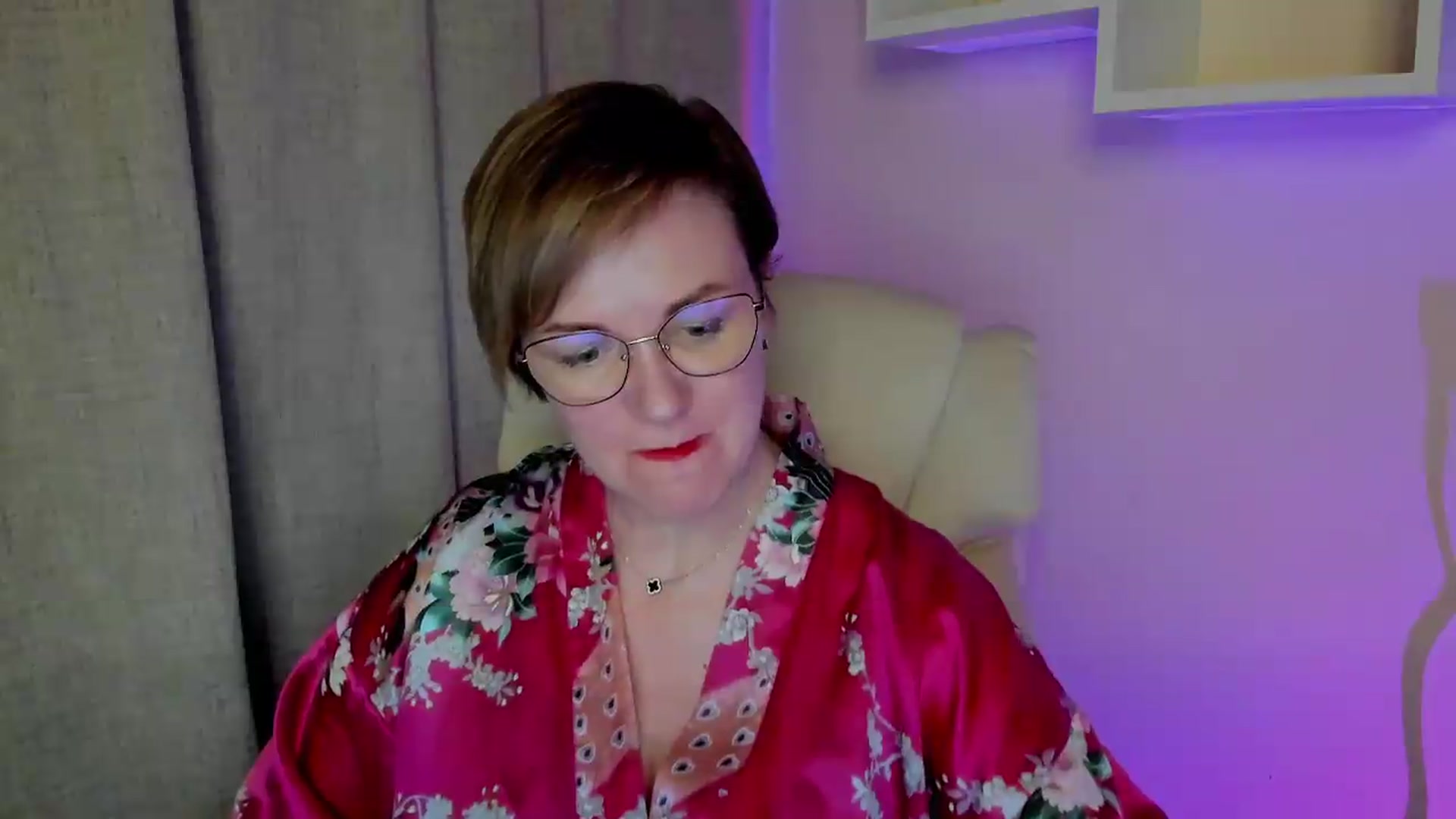 Gallery image thumbnail from EroticFELIZIA's myfreecams stream on, 07/07/2026, 16:03 image 6 of 20