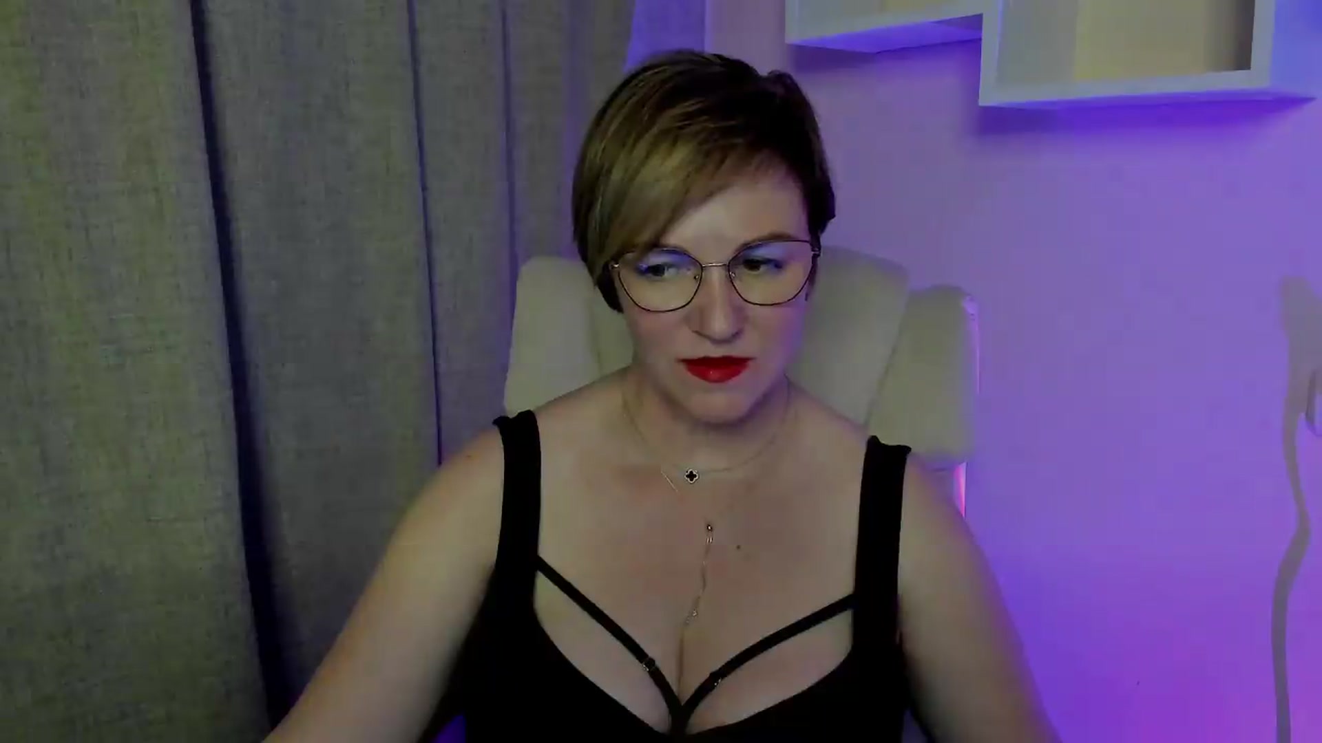 Gallery image thumbnail from EroticFELIZIA's myfreecams stream on, 07/09/2026, 15:13 image 12 of 20