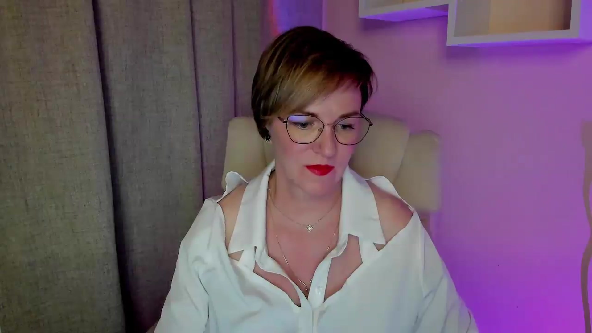 Gallery image thumbnail from EroticFELIZIA's myfreecams stream on, 07/09/2026, 17:22 image 5 of 20
